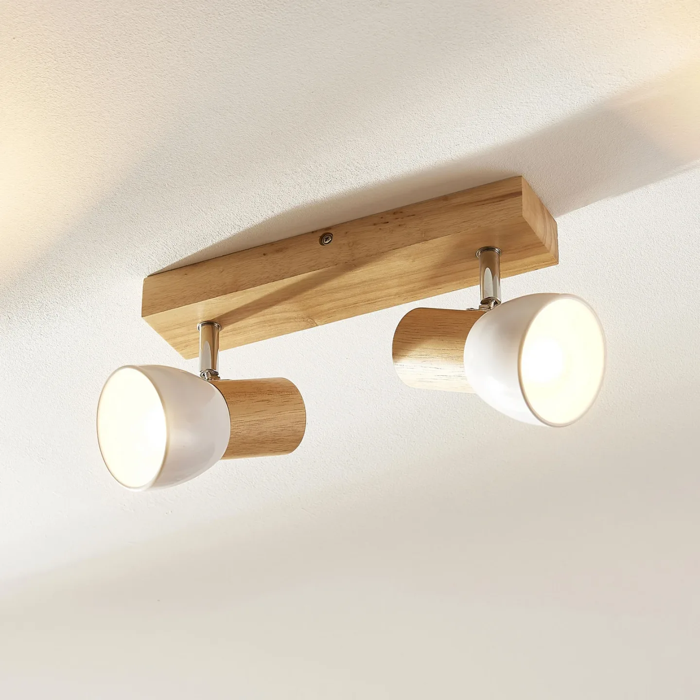Thorin 2 Deckenleuchte Wood/White - Lindby - Wohnzimmer - Skandinavisch - Holz - Mehrflammig