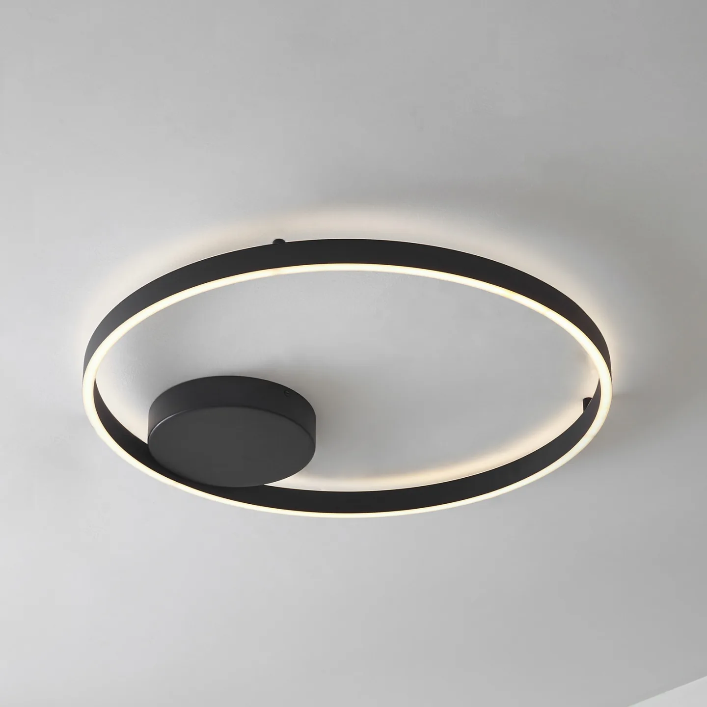 Moise Smart-LED-Deckenleuchte, schwarz, CCT, Tuya - Lucande - Wohnzimmer - Modern - Aluminium - Einflammig