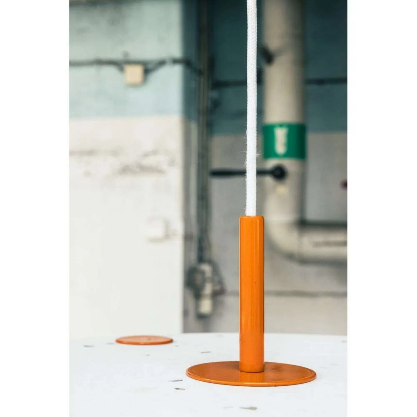 Pluto Small Pendelleuchte Zesty Orange - Swedish Ninja - Esszimmer - Metall