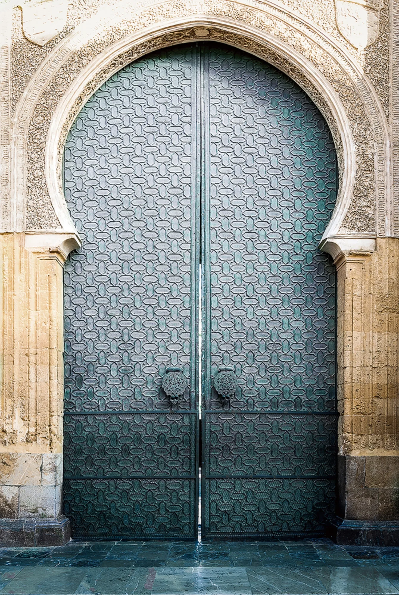 image LAND Glasbild Orientalische Tür | Schubiger Möbel