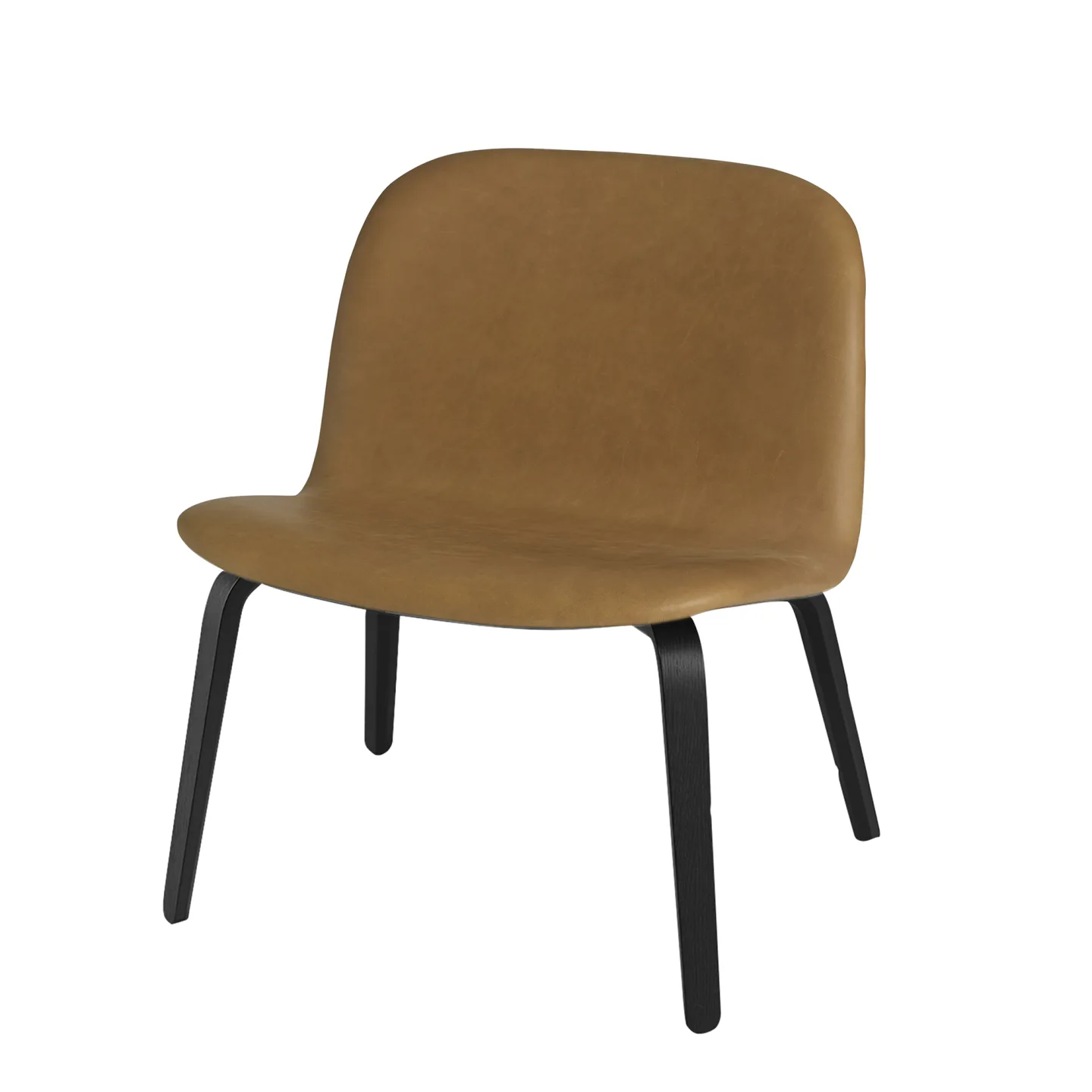 Muuto - Visu Lounge Chair Tyg Svartlackerad Ask/ Cognac Silk Läder - Fåtöljer - Mika Tolvanen - Läder/Trä