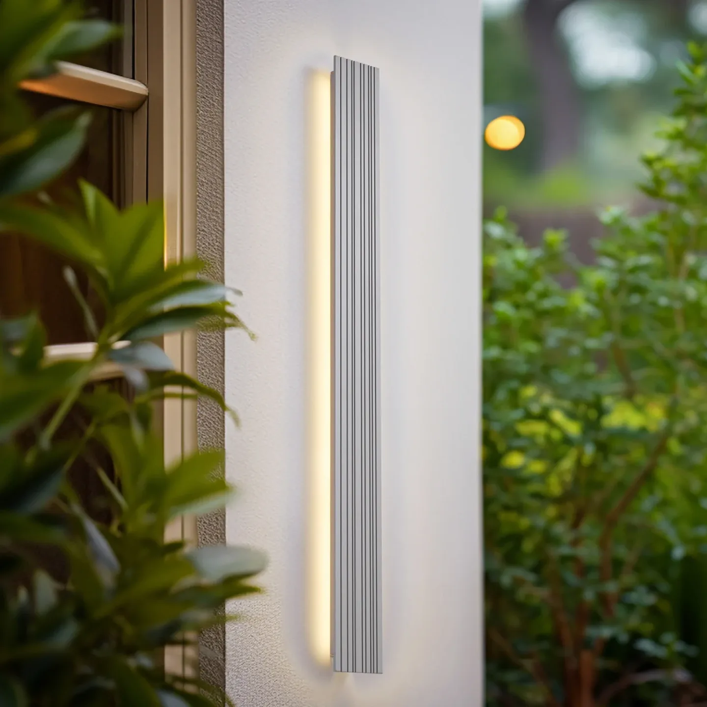 Melira LED-Außenwandleuchte, hellgrau, Länge 100cm - Lucande - Terrasse - Modern - Aluminium - Einflammig