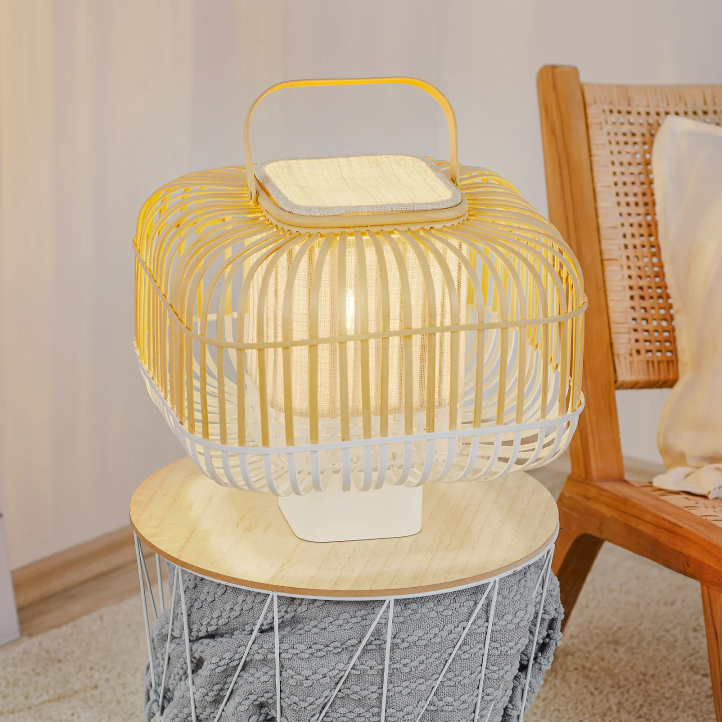 Bamboo Square Tischleuchte S White - Forestier Bamboo Square S - Wohnzimmer - Design - Bambus - Einflammig