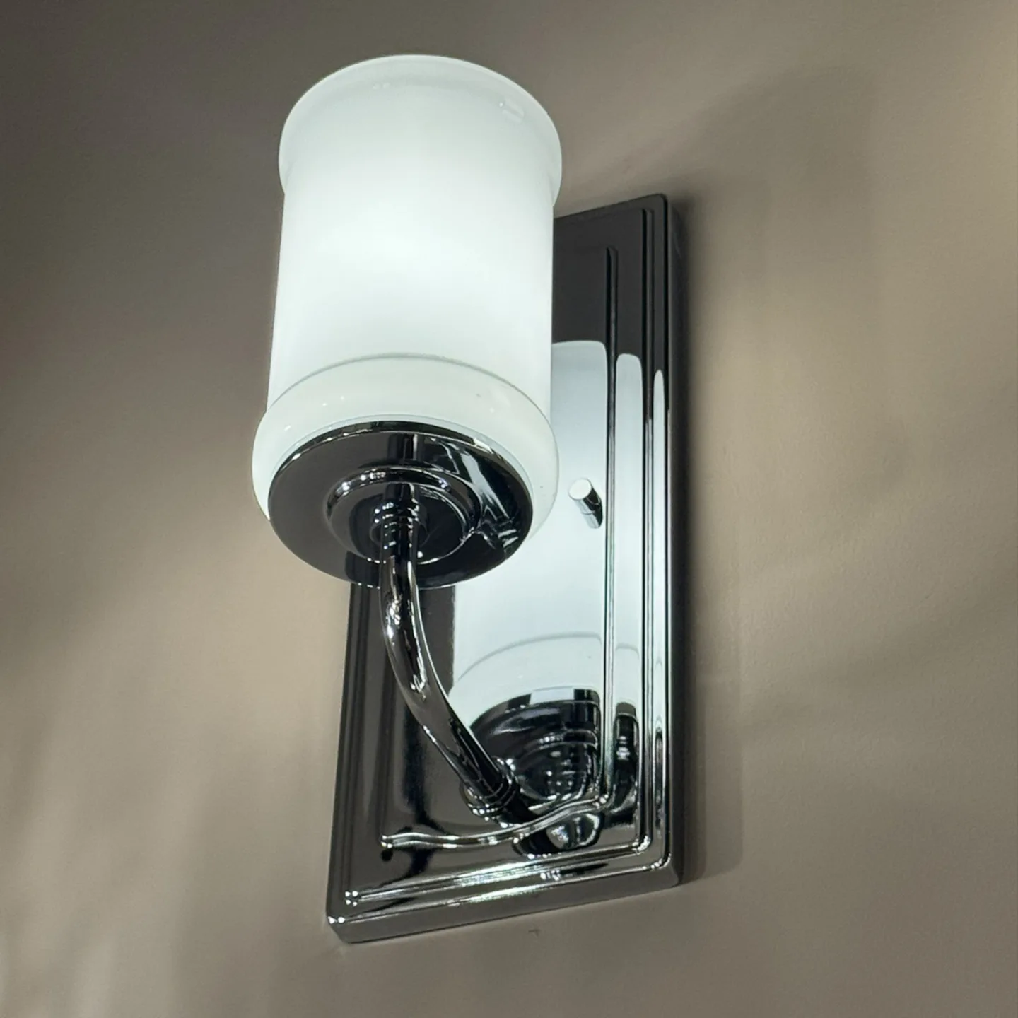 Vetivene vegglampe, krom, høyde 31 cm, IP44 G9-LED – KICHLER - Bad - Metall - Med en lyskilde