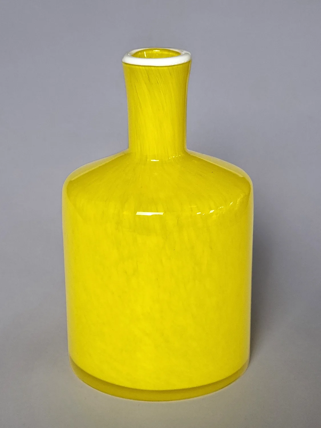 Vase - Harmony (gul) (Størrelse: 10 x 17 cm)