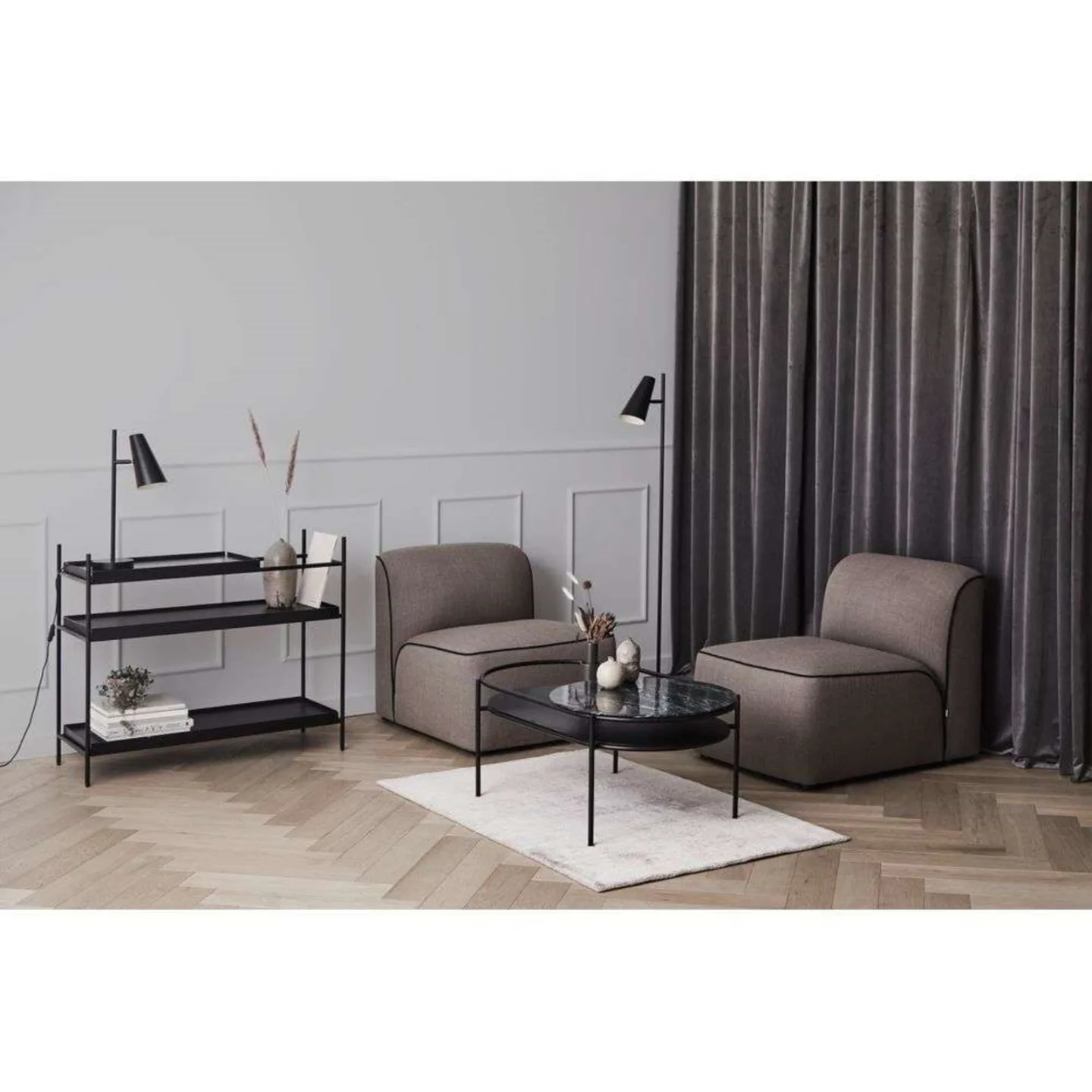 Cono Tischleuchte Black - Woud - Wohnzimmer - Metall