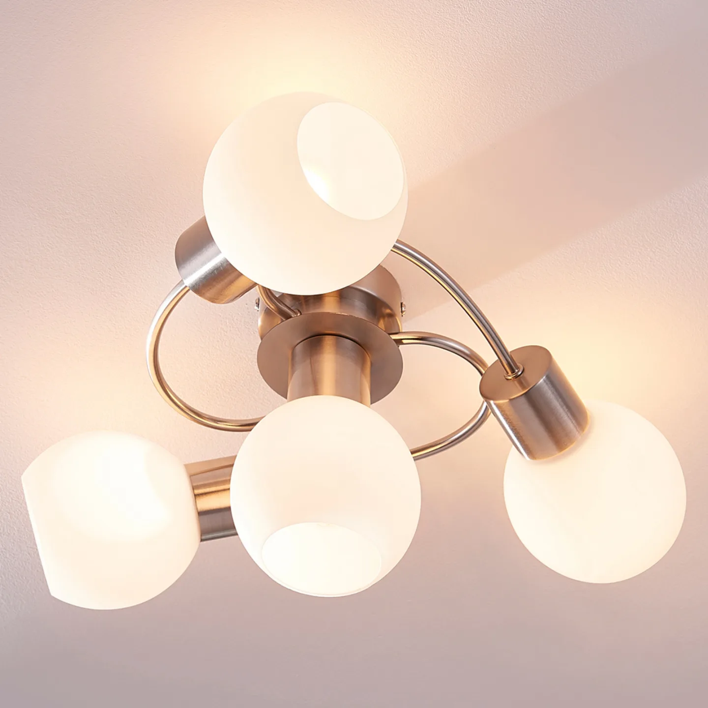Ciala 4 Loftlampe Nickel/Opal - Lindby - Stue - Moderne - Glas - Kugle