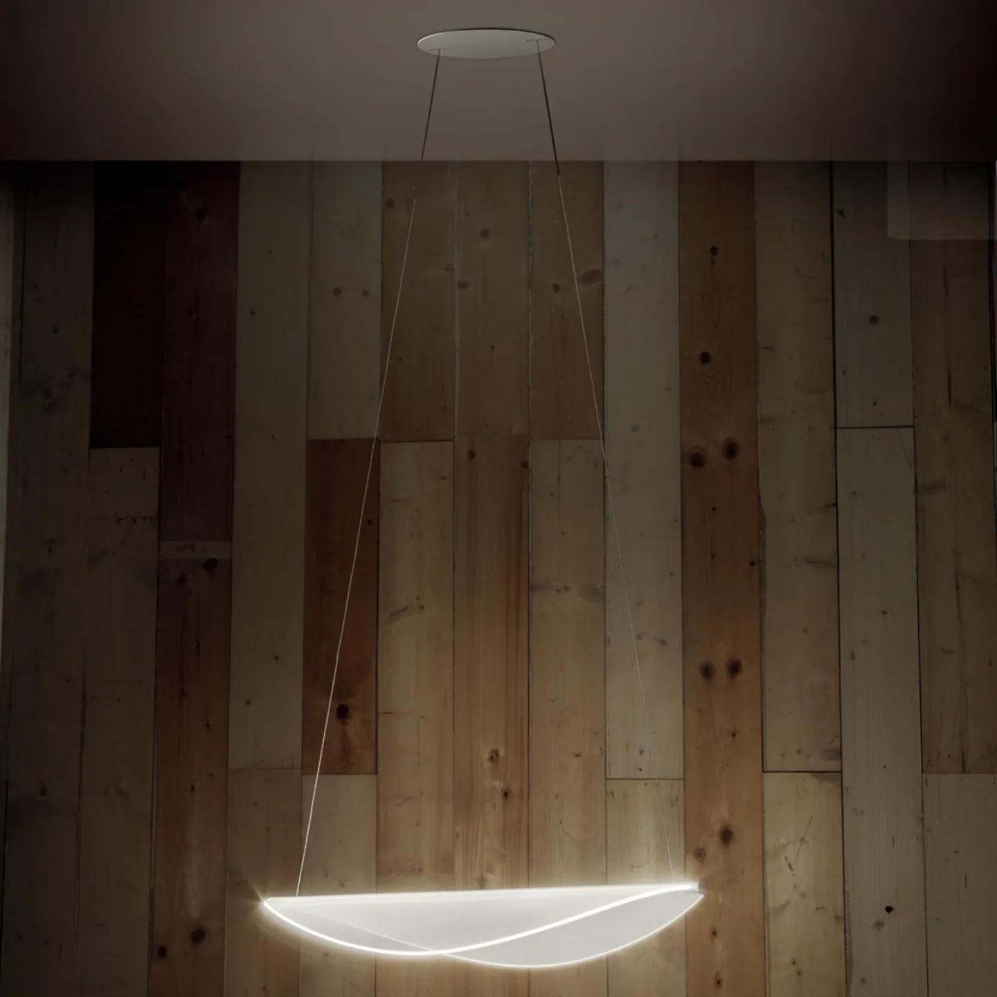Diphy LED-pendellampe, længde 75,6 cm, hvid - Stilnovo - Stue - Design - Plastik - Med én lyskilde