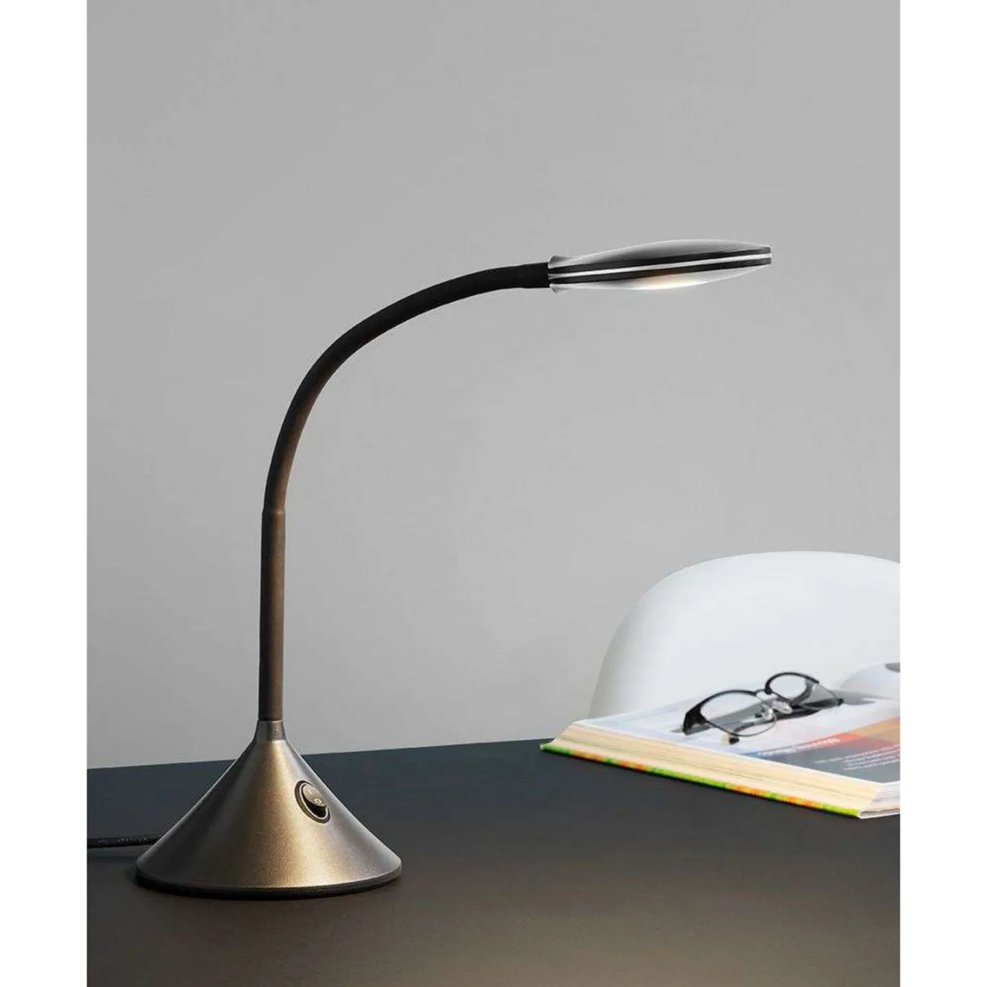 Fix LED Bordlampe Black - Halo Design - Arbeidsrom / kontor - Plast