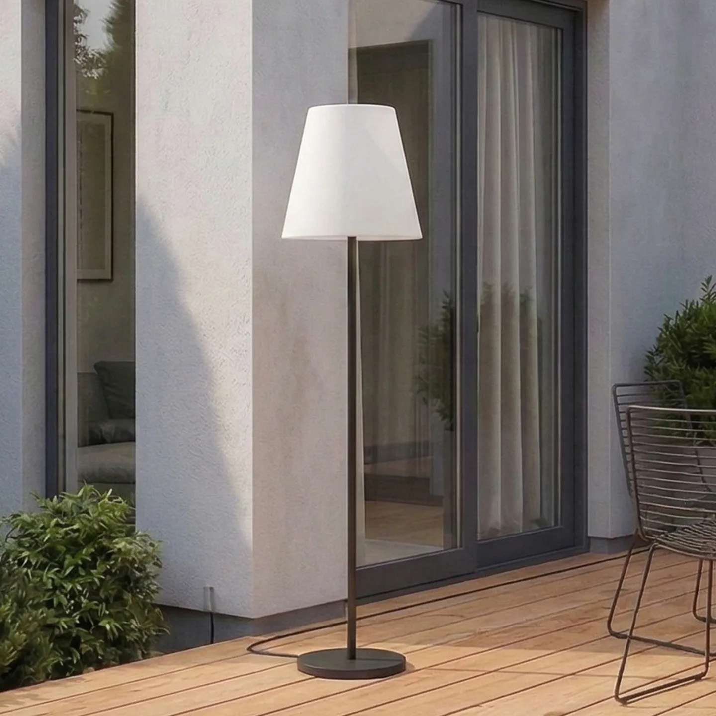 Lucande Terrassenleuchte Jaimy, schwarz, Aluminium, 150 cm - Modern - Kunststoff - Einflammig