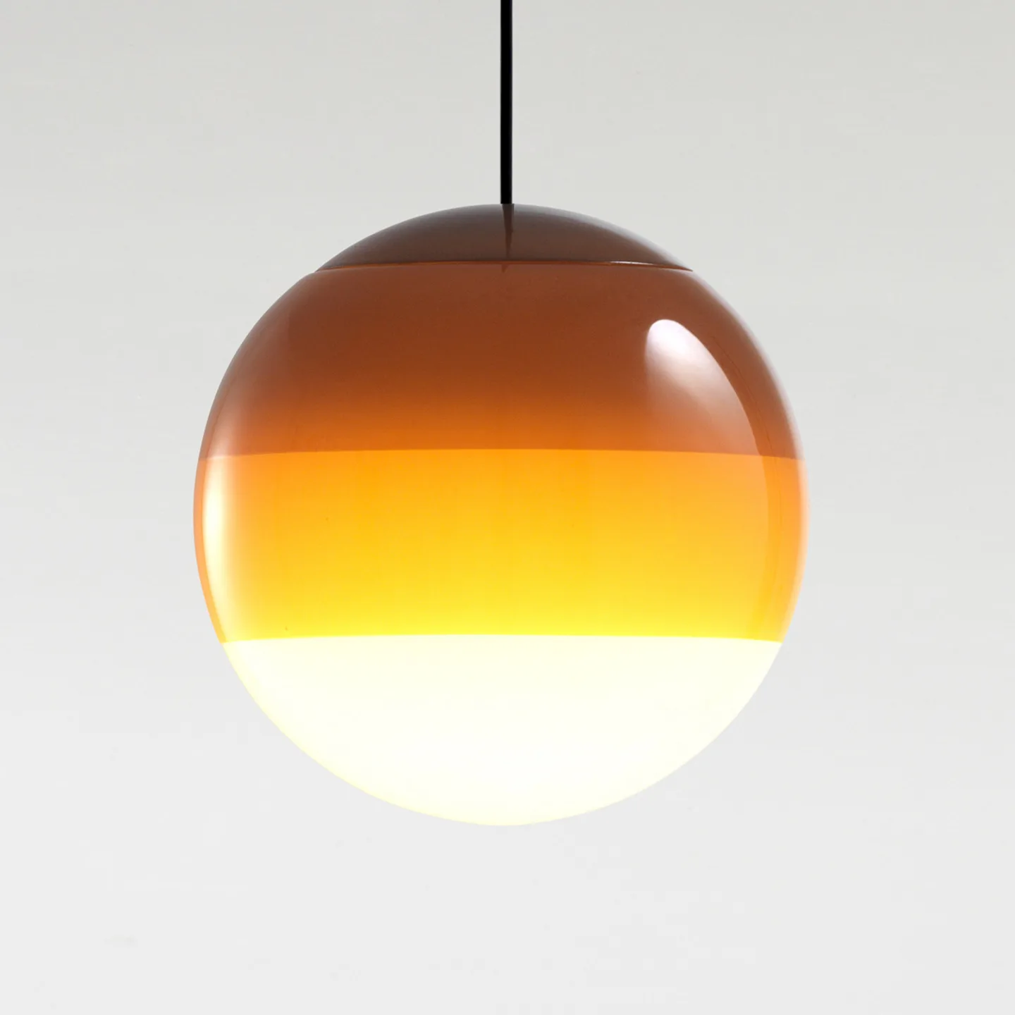 Dipping Light 30 pendel Amber - MARSET - Stue - Design - Glas - Kugle