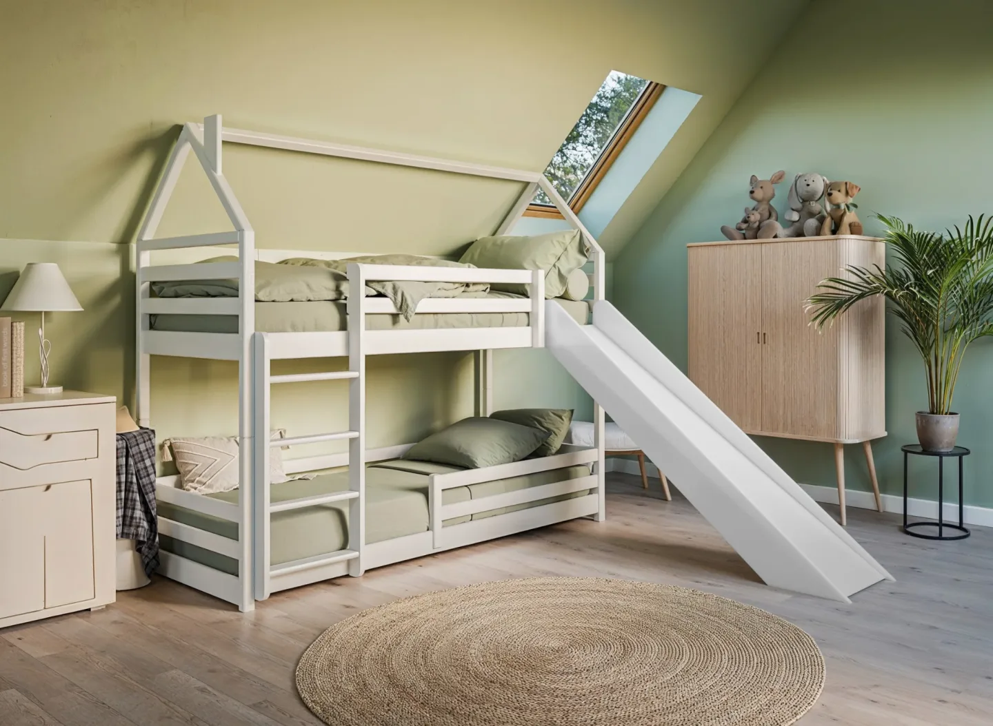 Drømmerom - PLAY 90x200 køyeseng med sklie HVIT – fra Lano Meble