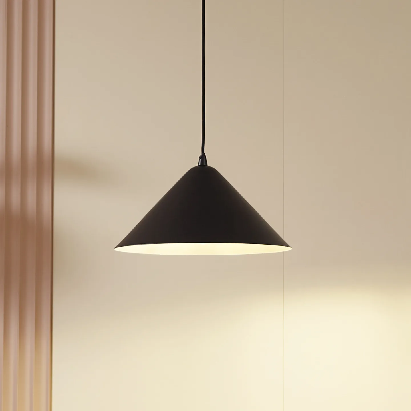 Clarine Hängeleuchte Ø 32 cm schwarz/weiß - Lindby - Esszimmer - Modern - Metall - Einflammig