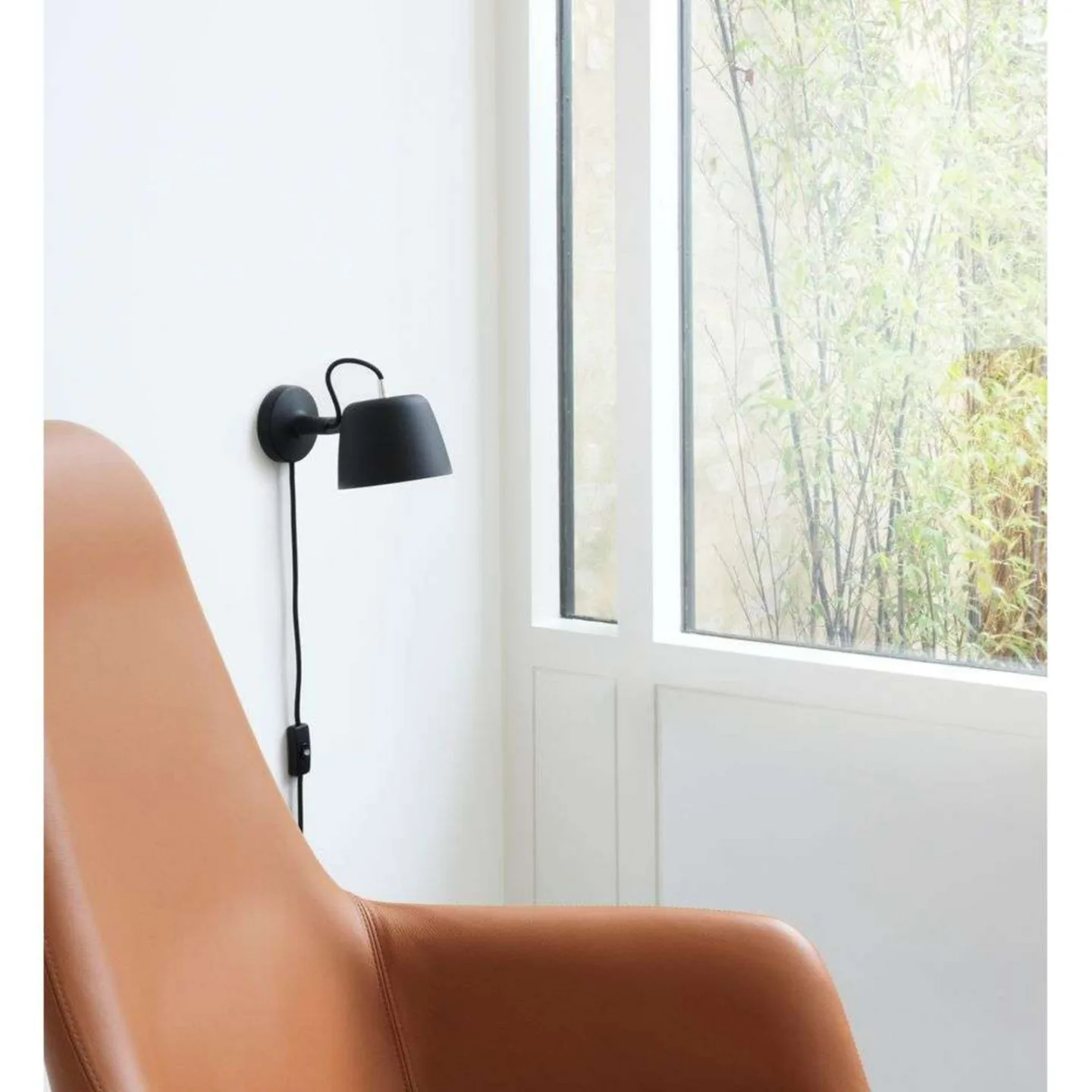 Tub Wandleuchte Black - Normann Copenhagen - Wohnzimmer - Aluminium