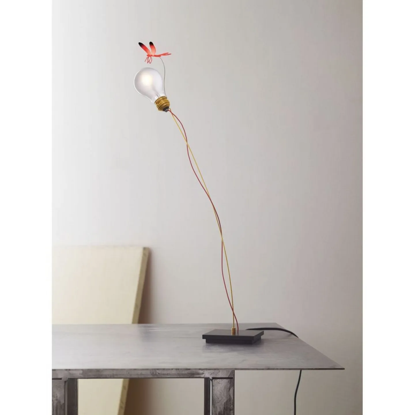 I Ricchi Poveri Bzzzz Tischleuchte Red - Ingo Maurer - Wohnzimmer - Aluminium