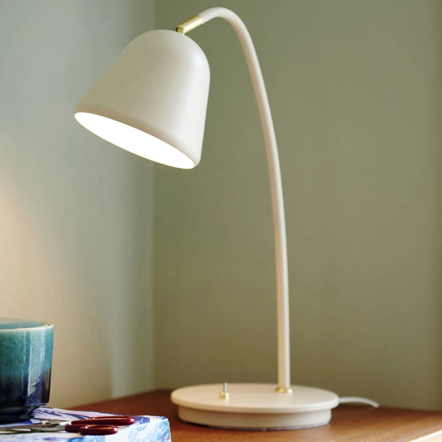 Fleur Tischleuchte Beige - Nordlux - Wohnzimmer - Modern - Metall - Mit Schirm