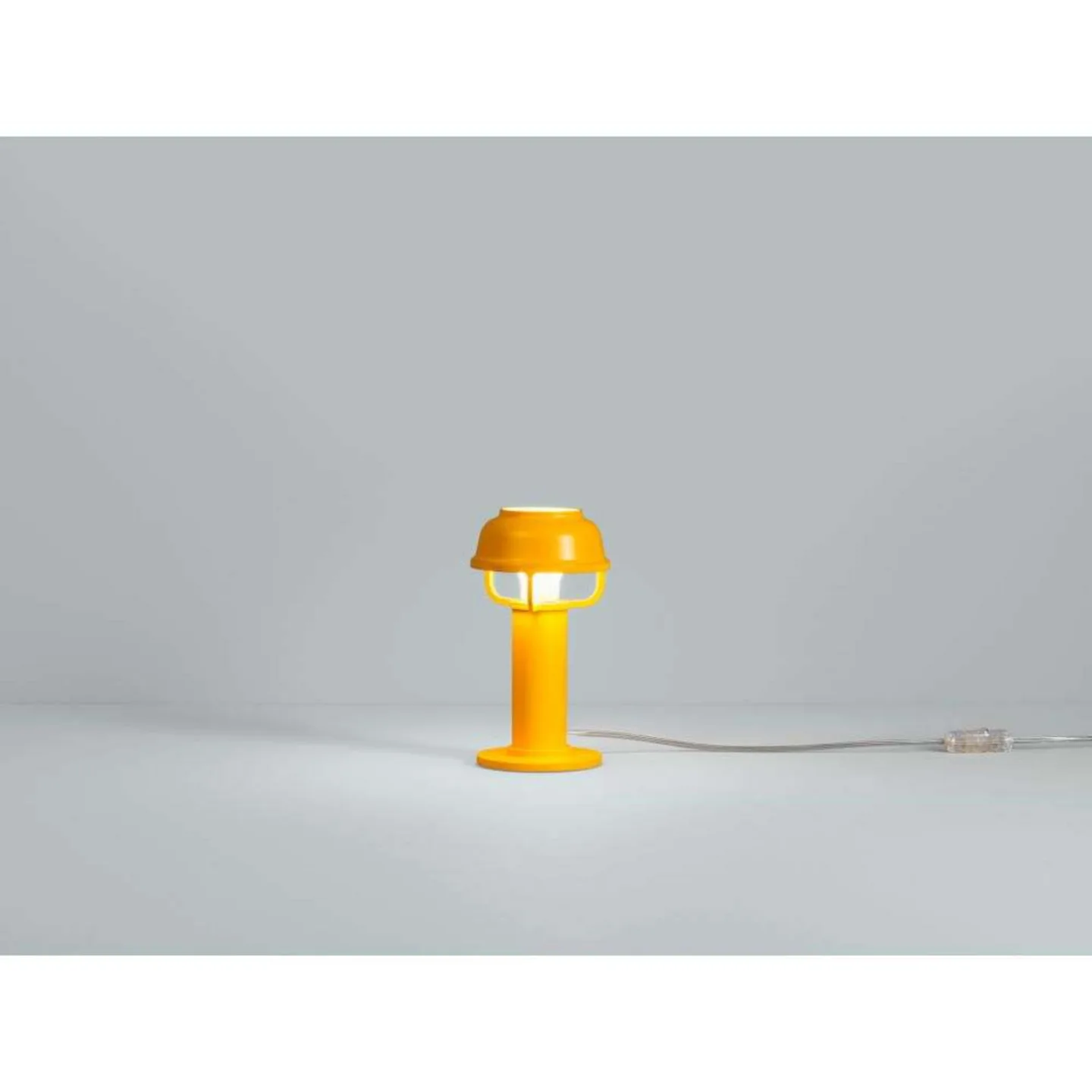 Kori Bordlampe Orange - Artek - Stue - Aluminium