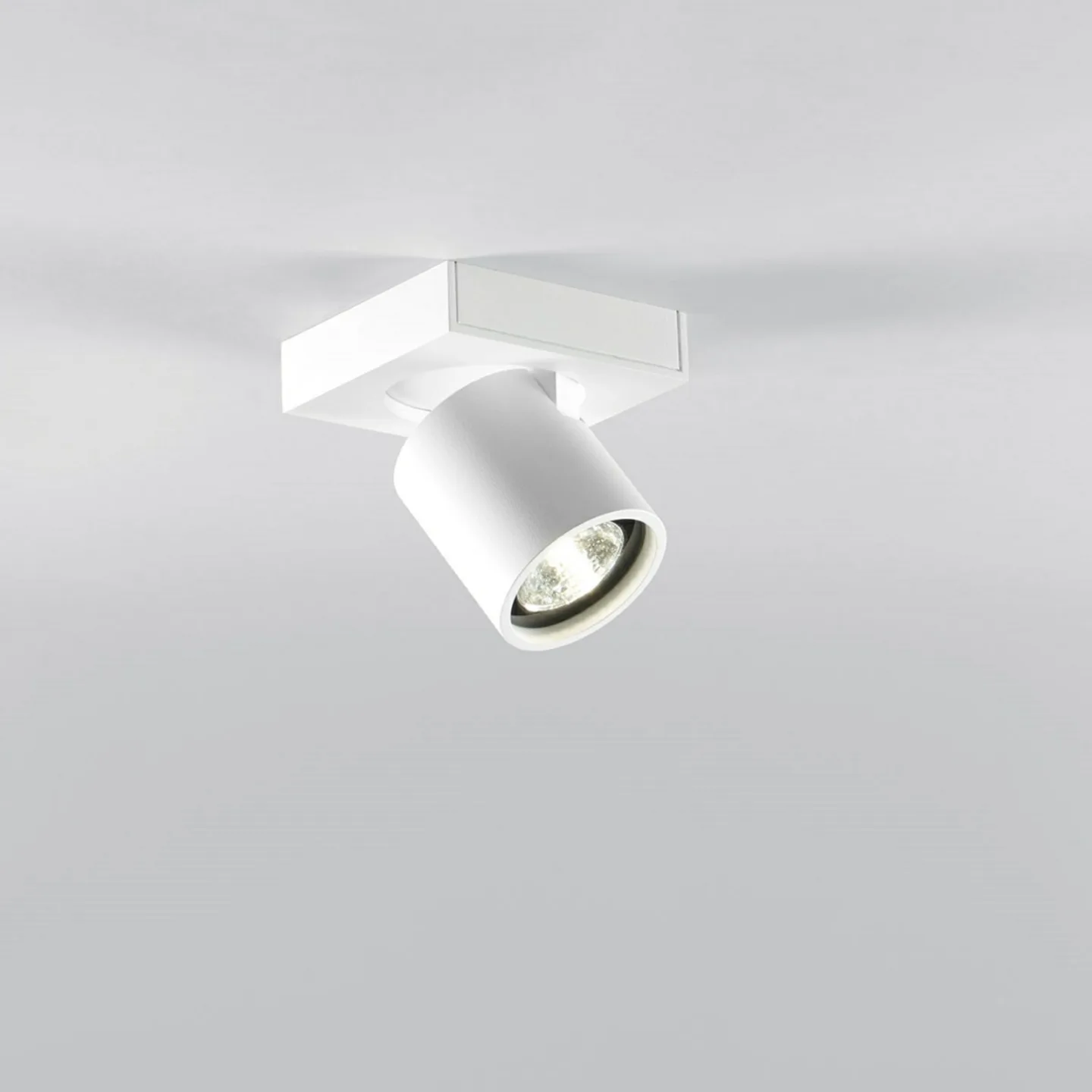 Focus 1 LED Deckenleuchte 3000K Weiß - LIGHT-POINT - Wohnzimmer - Aluminium