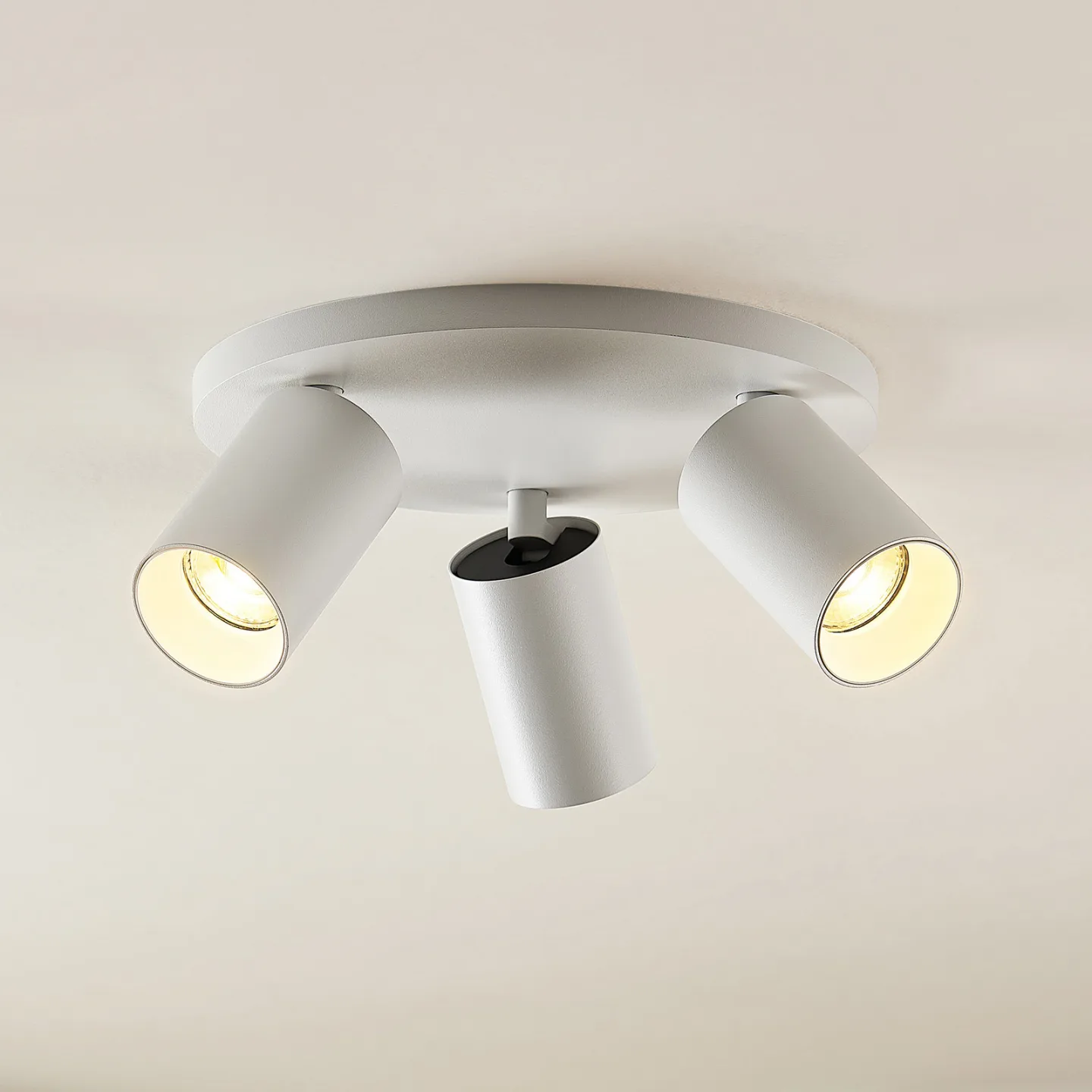 Brinja Strahler, weiß, rund, Ø 6 cm, 3-flg., GU10 - Arcchio - Flurbereich - Modern - Aluminium - Mehrflammig