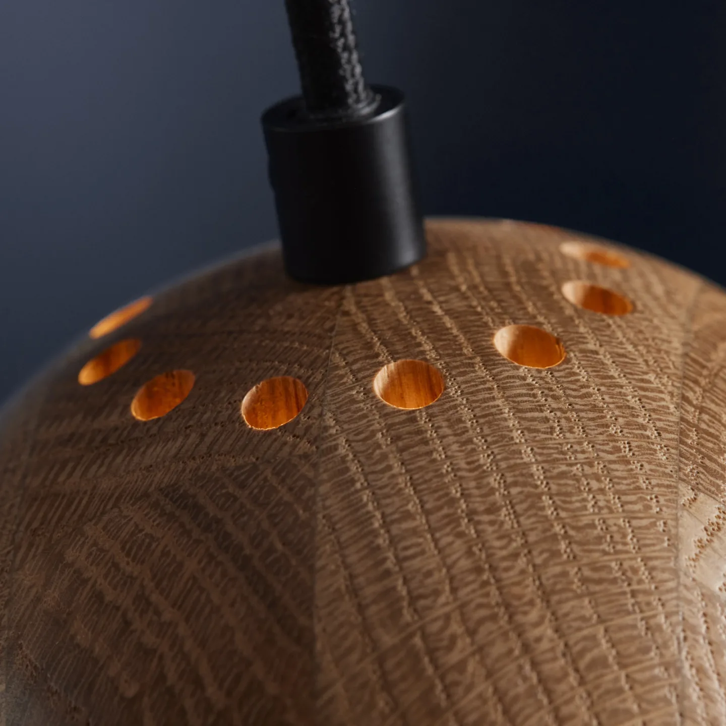 Ball pendellampe Ø12 Oak - FRANDSEN - Stue - Design - Træ - Med skærm