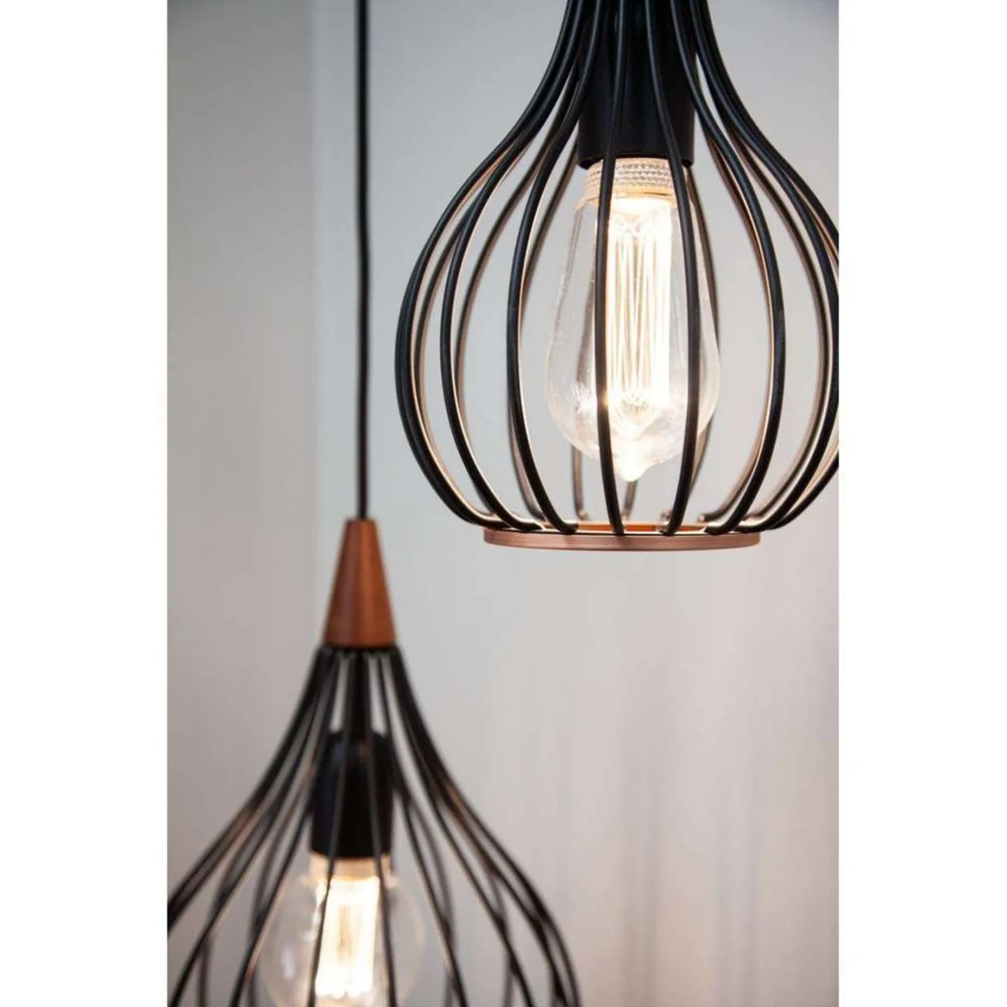 Drops Pendelleuchte Small Black - Halo Design - Wohnzimmer - Metall