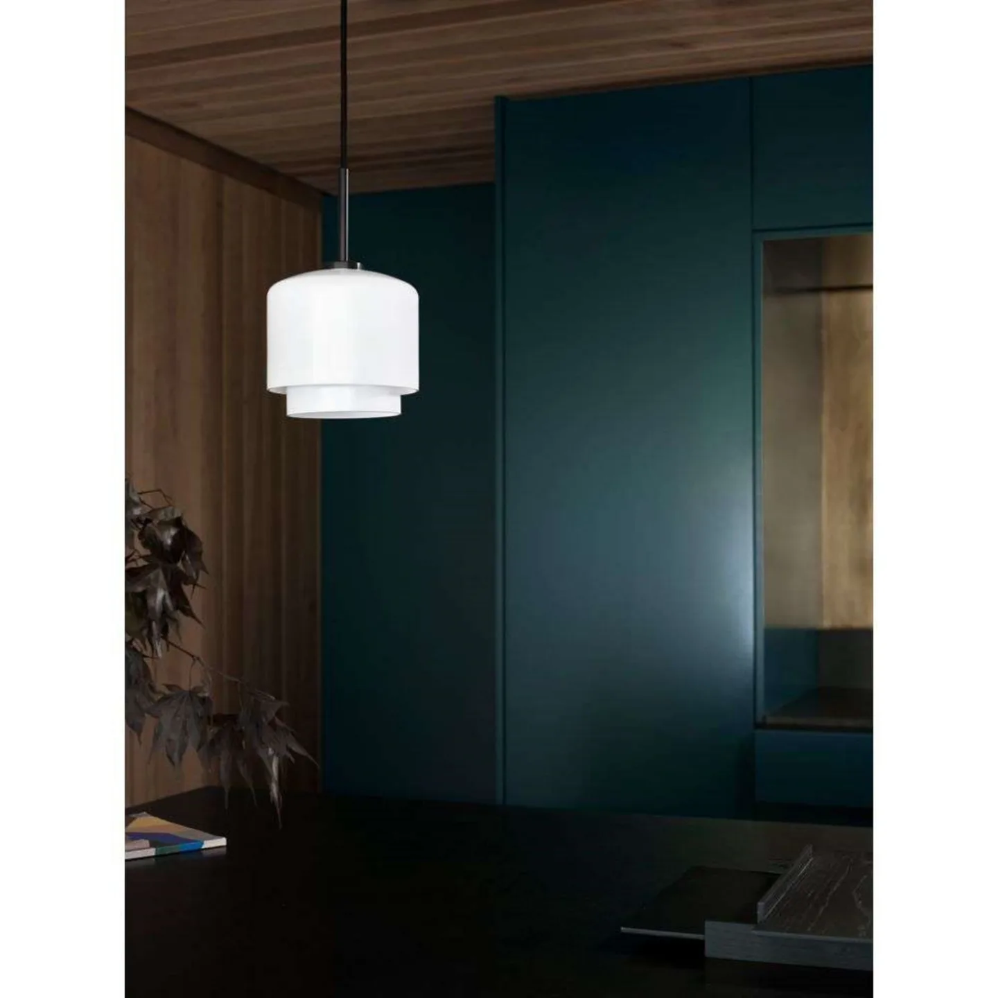 Megumi hengelampe Ø 18 cm, hvit/svart, opalglass PLEASE WAIT to be SEATED - Spisestue - Metall