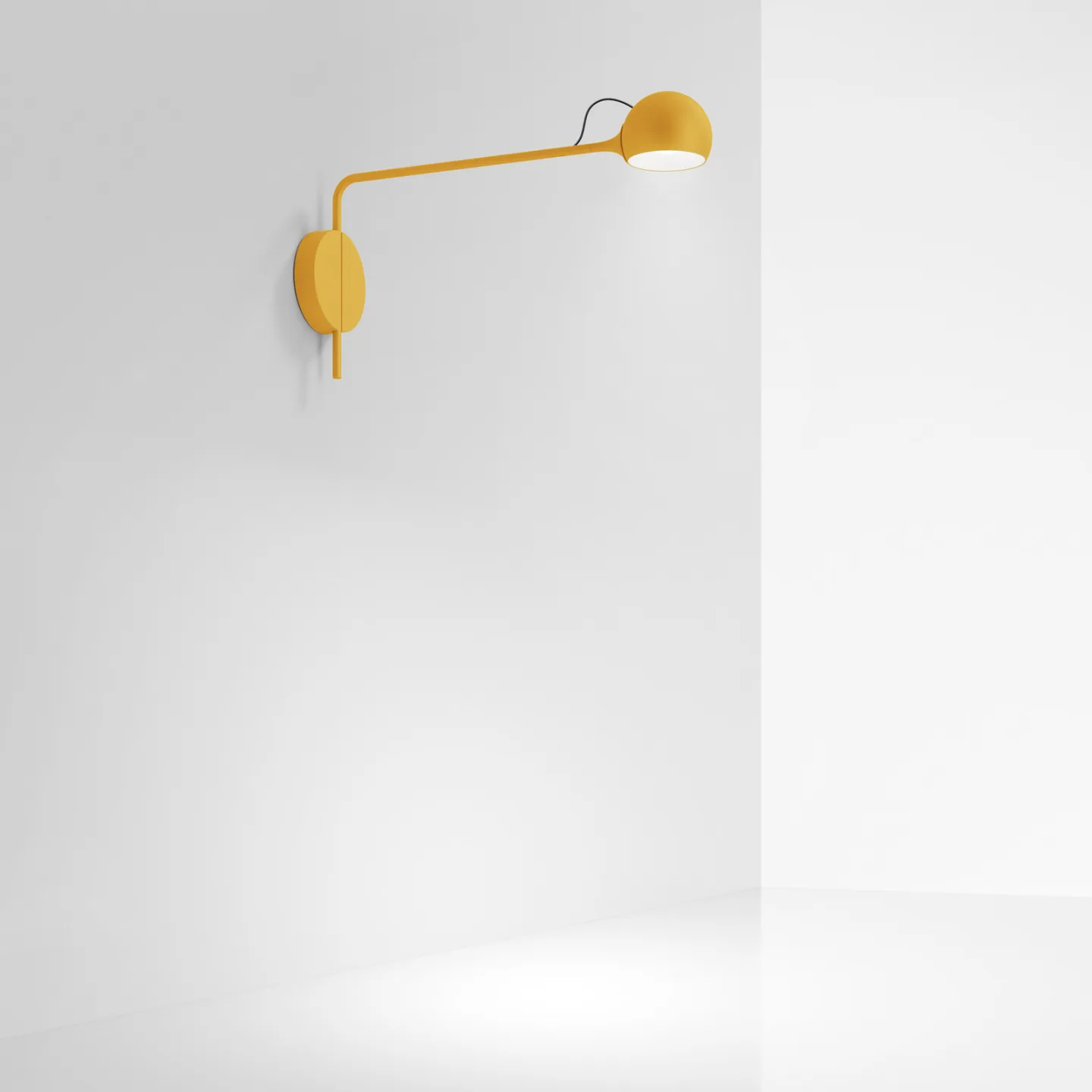 IXA Vegglampe Yellow - Artemide - Stue - Design - Metall - Med skjerm