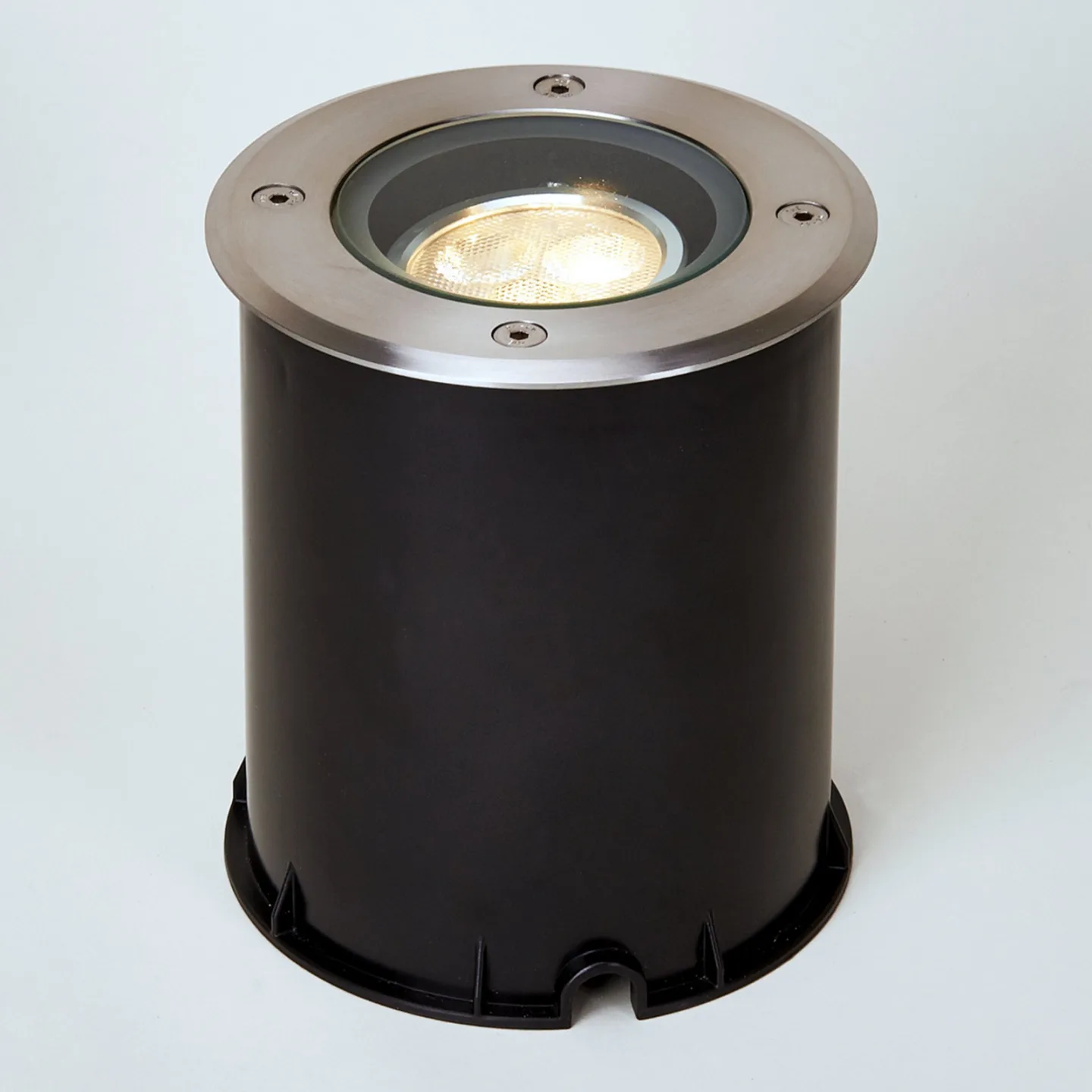 Jos Round Erd Spot IP67 Steel - Lucande - Terrasse - Modern - Metall - Einflammig