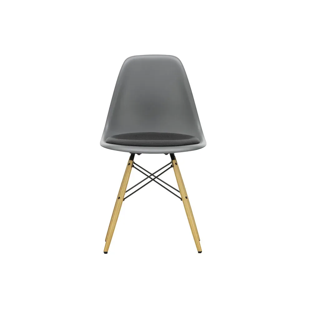 Vitra Eames plastic side chair DSW lönn klädd sits Graphite grey-Hopsak 05