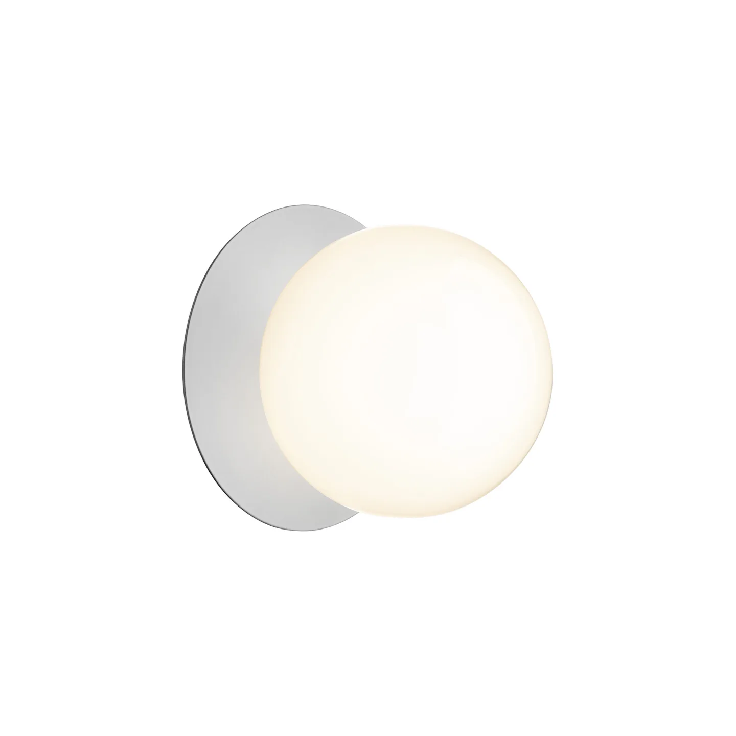Nuura - Liila 1 wall lamp large silver/opal white - Vägglampor - Sofie Refer - Silver - Glas/Metall