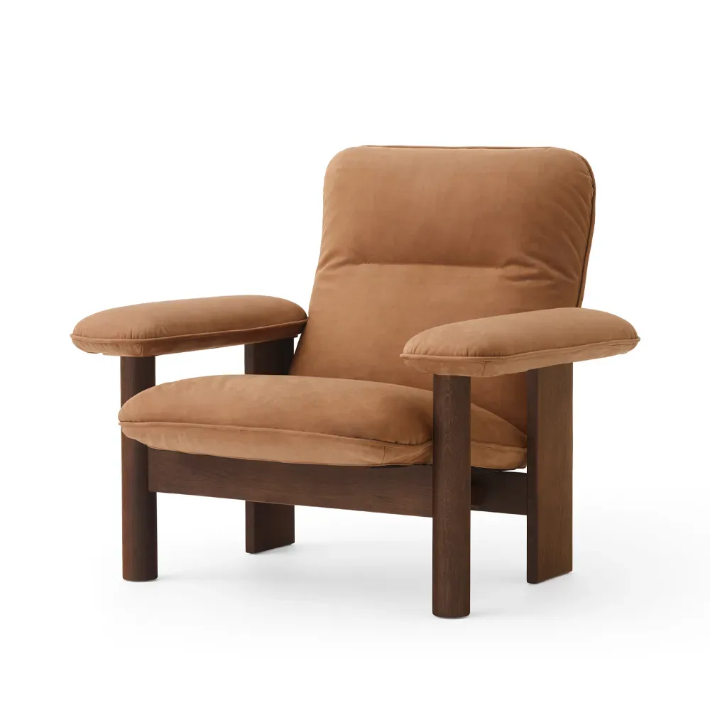 Audo Copenhagen Brasilia Sessel Dark oak-Dunes camel leather 21004