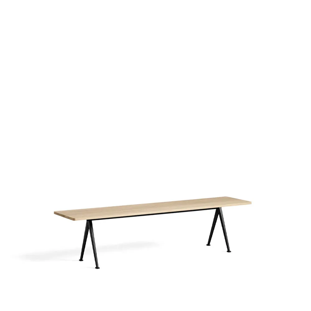 HAY Pyramid Bank Oak matt lackiert-190 cm-schwarzes Stahlgestell