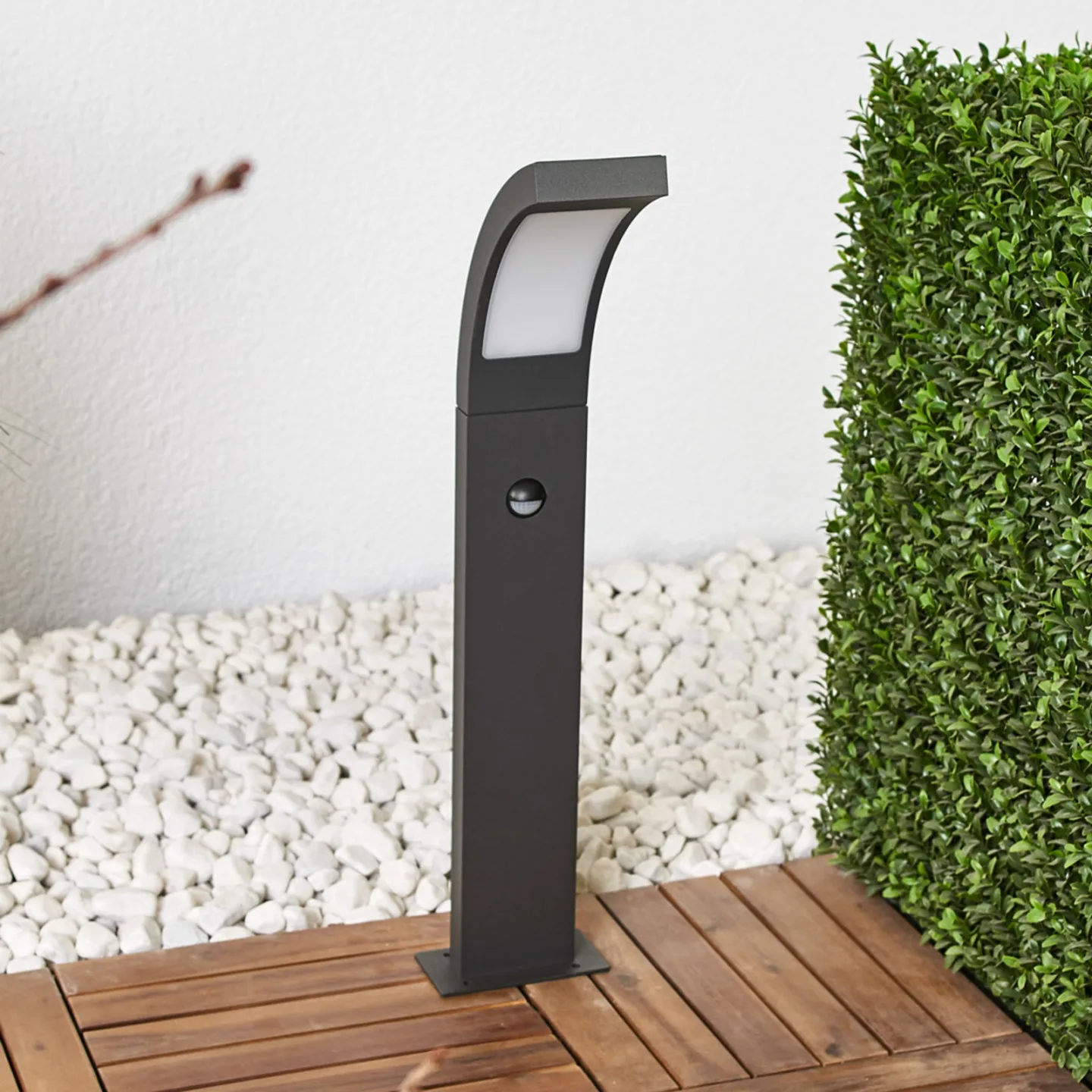 Juvia Außen Gartenleuchte w/Sensor Graphite/Opal - Lucande - Balkon - Modern - Aluminium - Einflammig
