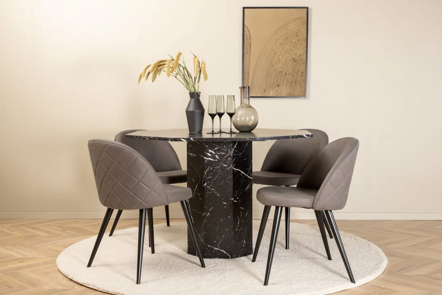 Marbs runt matbord med 4st Velvet matstol -
