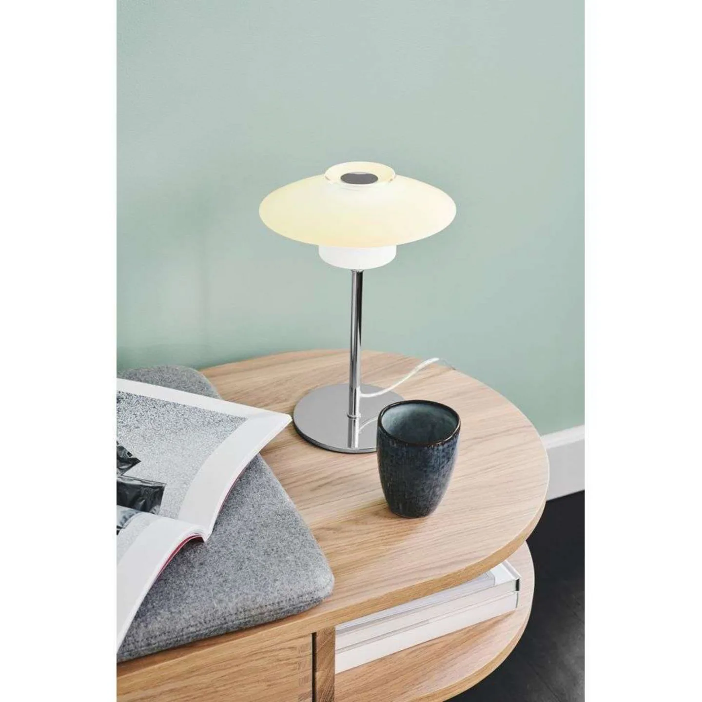 Scandinavia Bordlampe Ø20 Opal/Krom - Halo Design - Stue - Metal