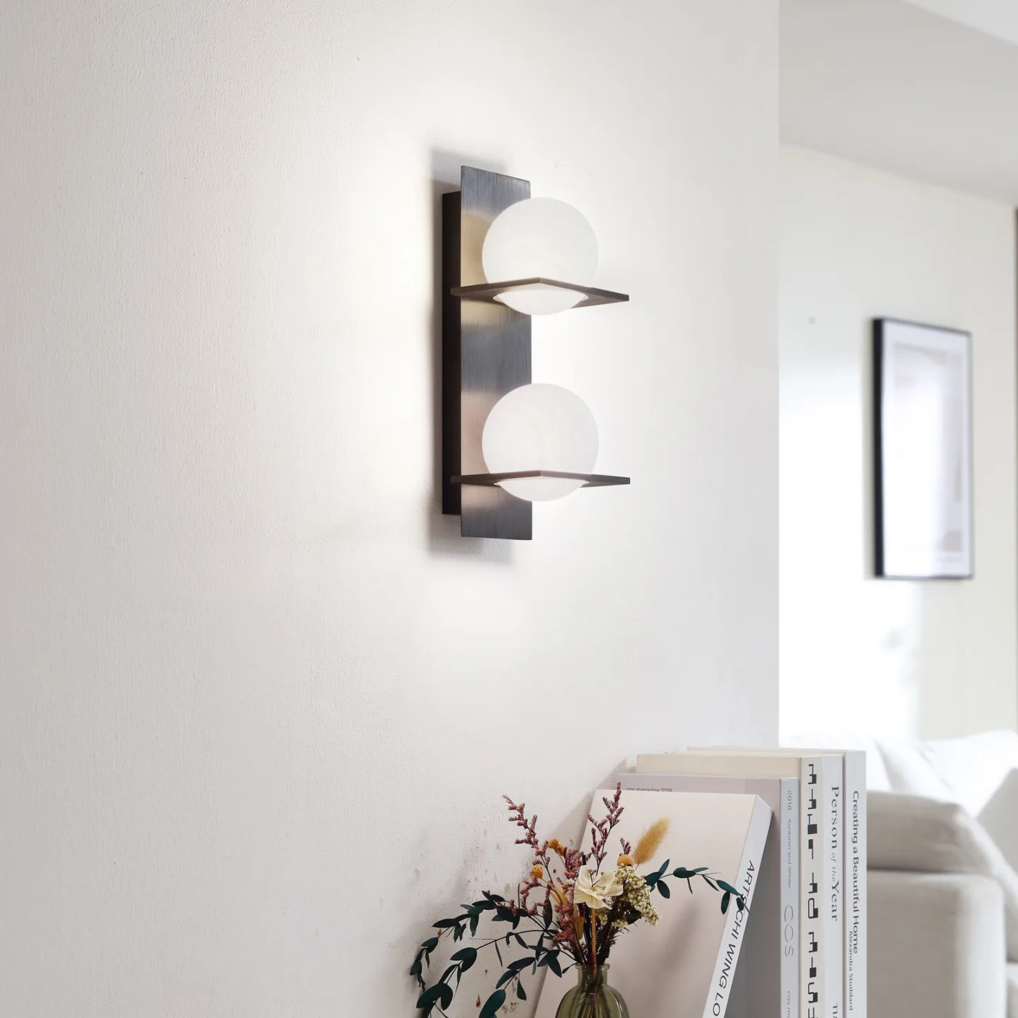 Kulka 2 Wandleuchte Opal/Schwarz - Lucande - Wohnzimmer - Modern - Glas - Mehrflammig
