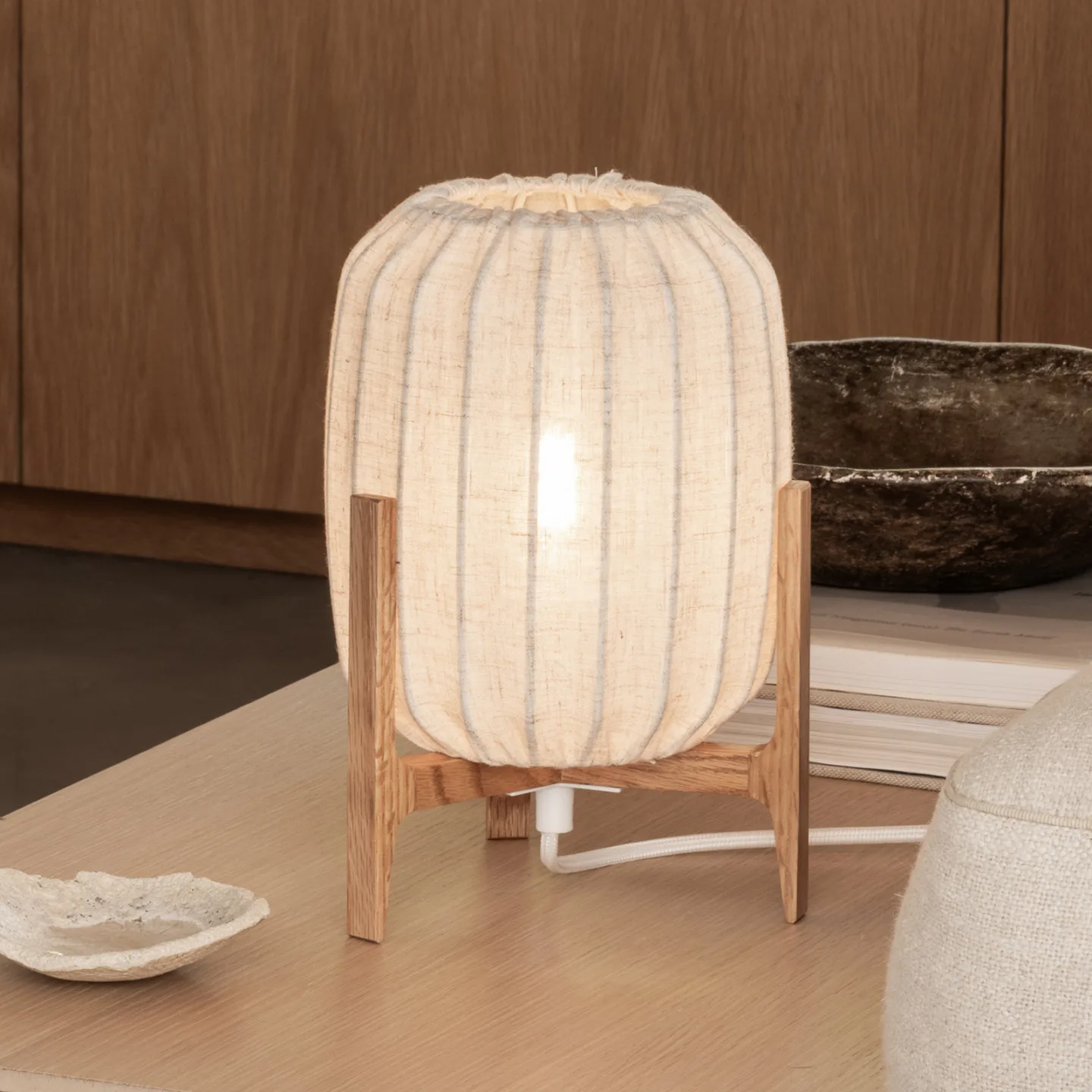 Prisma Tischlampe, eiche/beige, 24cm, Holz - Watt & Veke - Wohnzimmer - Design - Einflammig