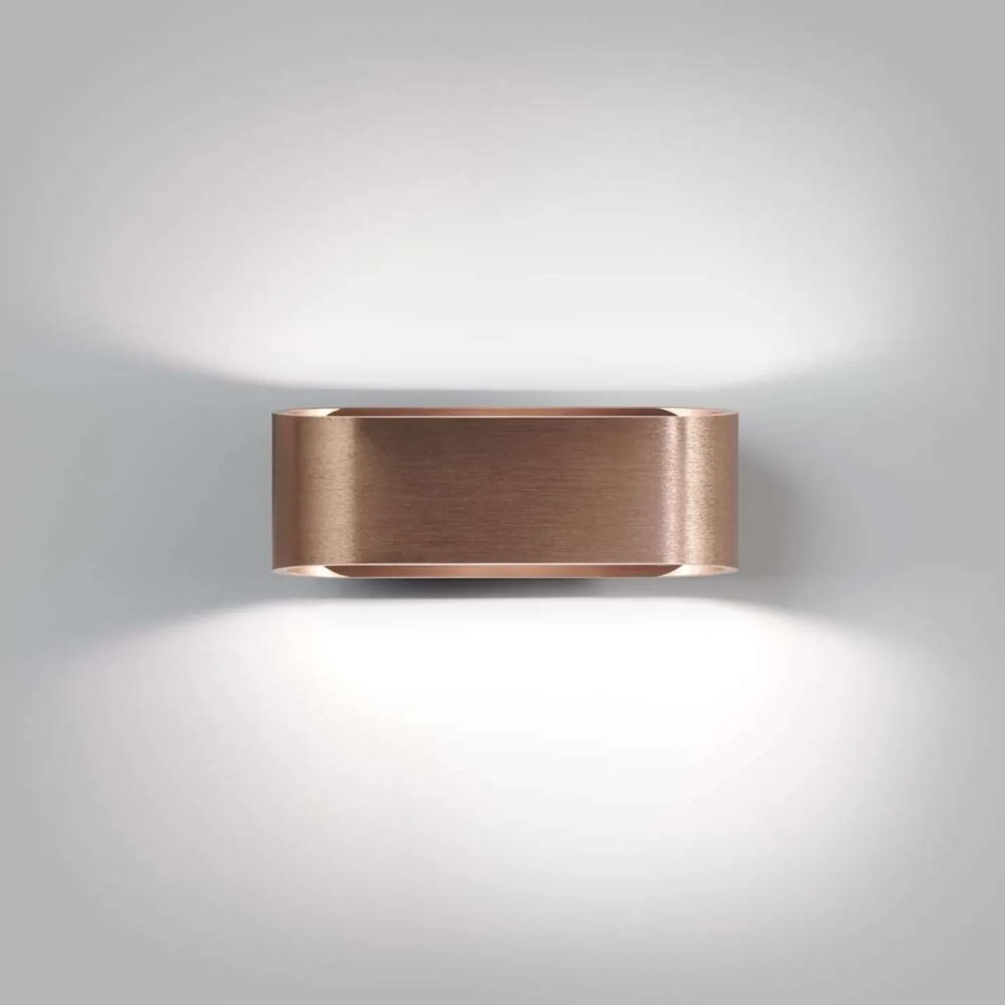Aura W1 Væglampe 2700/3000K Rose Gold - LIGHT-POINT - Stue - Aluminium