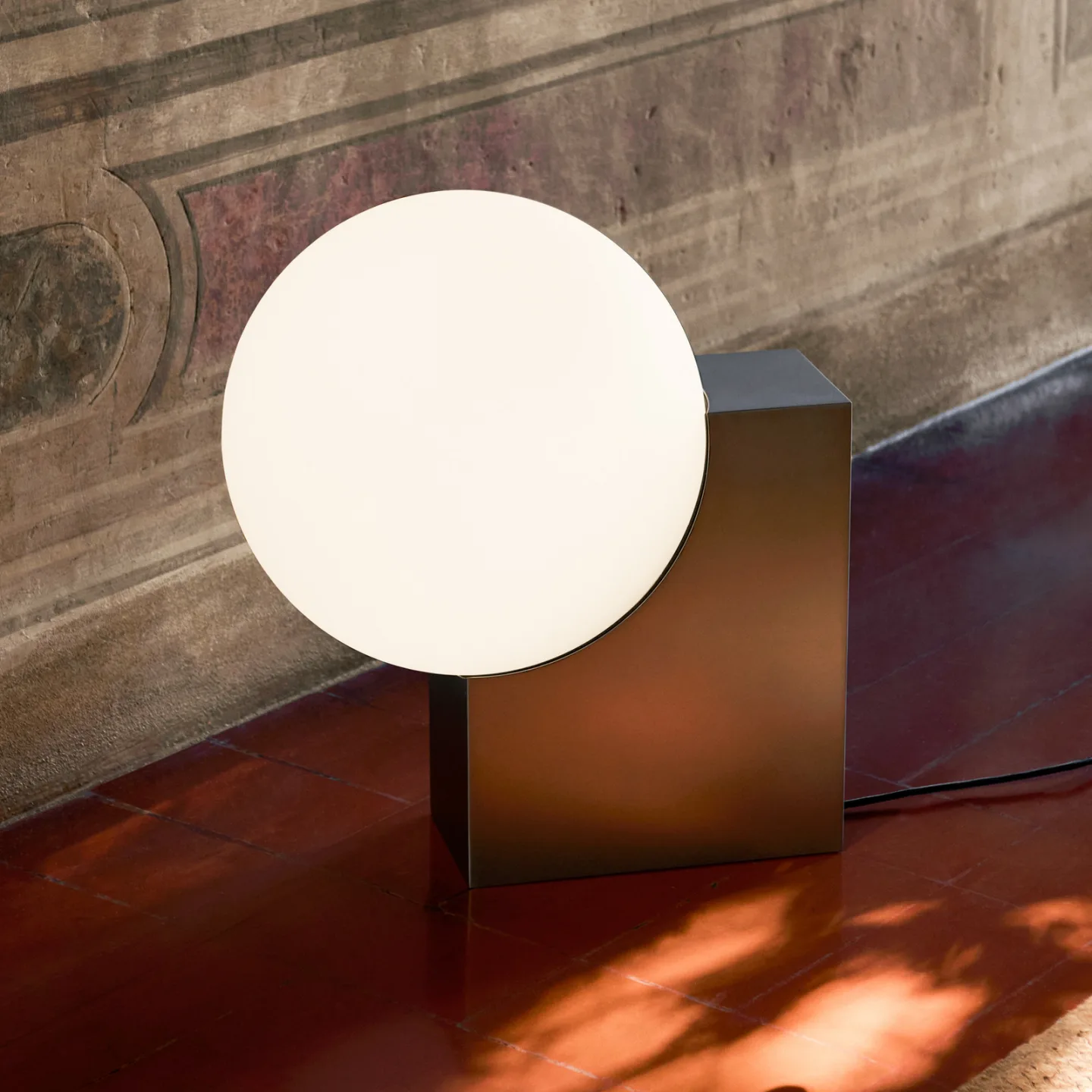 Journey SHY4 Stehlampe, grau, Stahl/Glas, 51 cm - &TRADITION - Wohnzimmer - Design - Metall - Einflammig