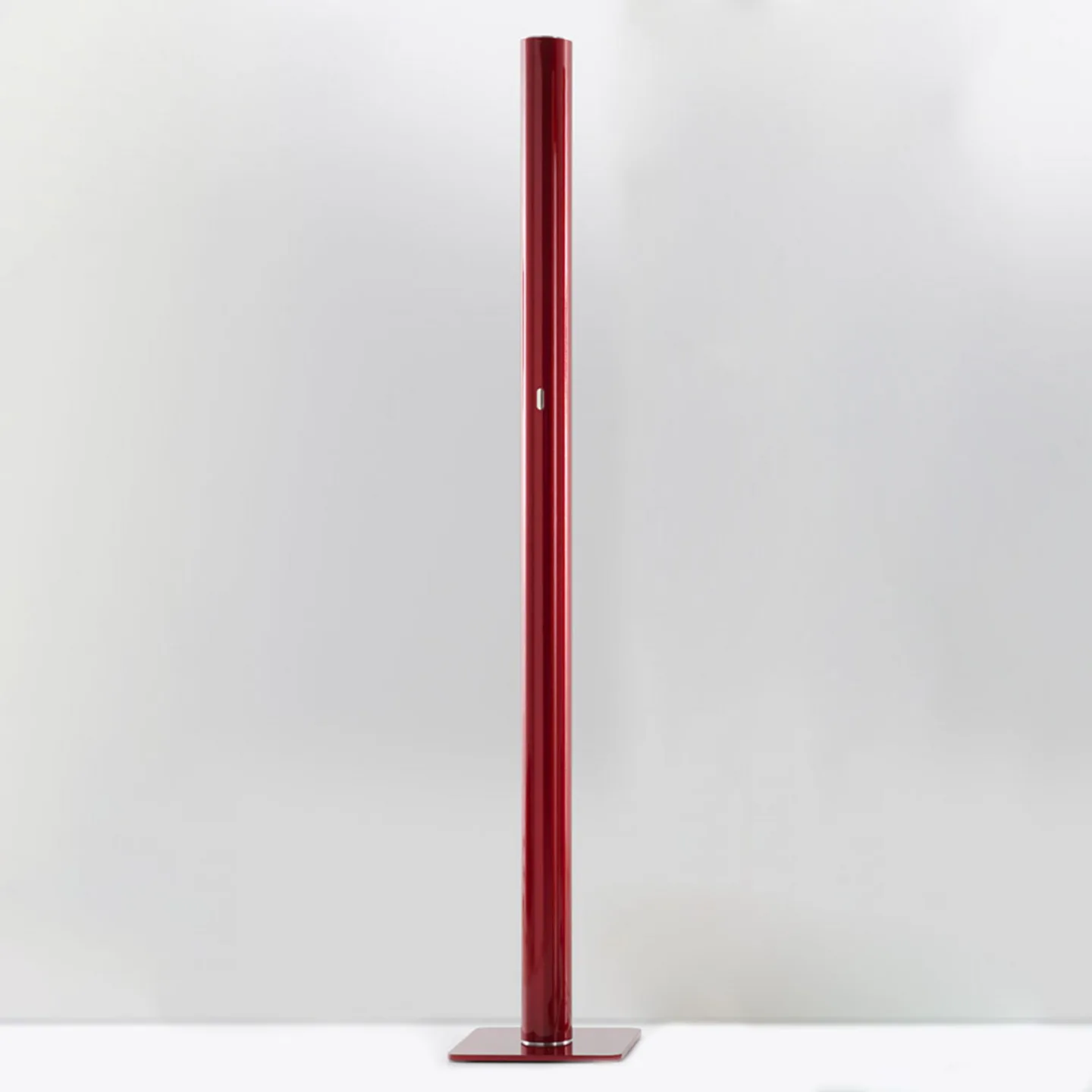 Ilio Gulvlampe 2700K Red - Artemide - Stue - Design - Metall