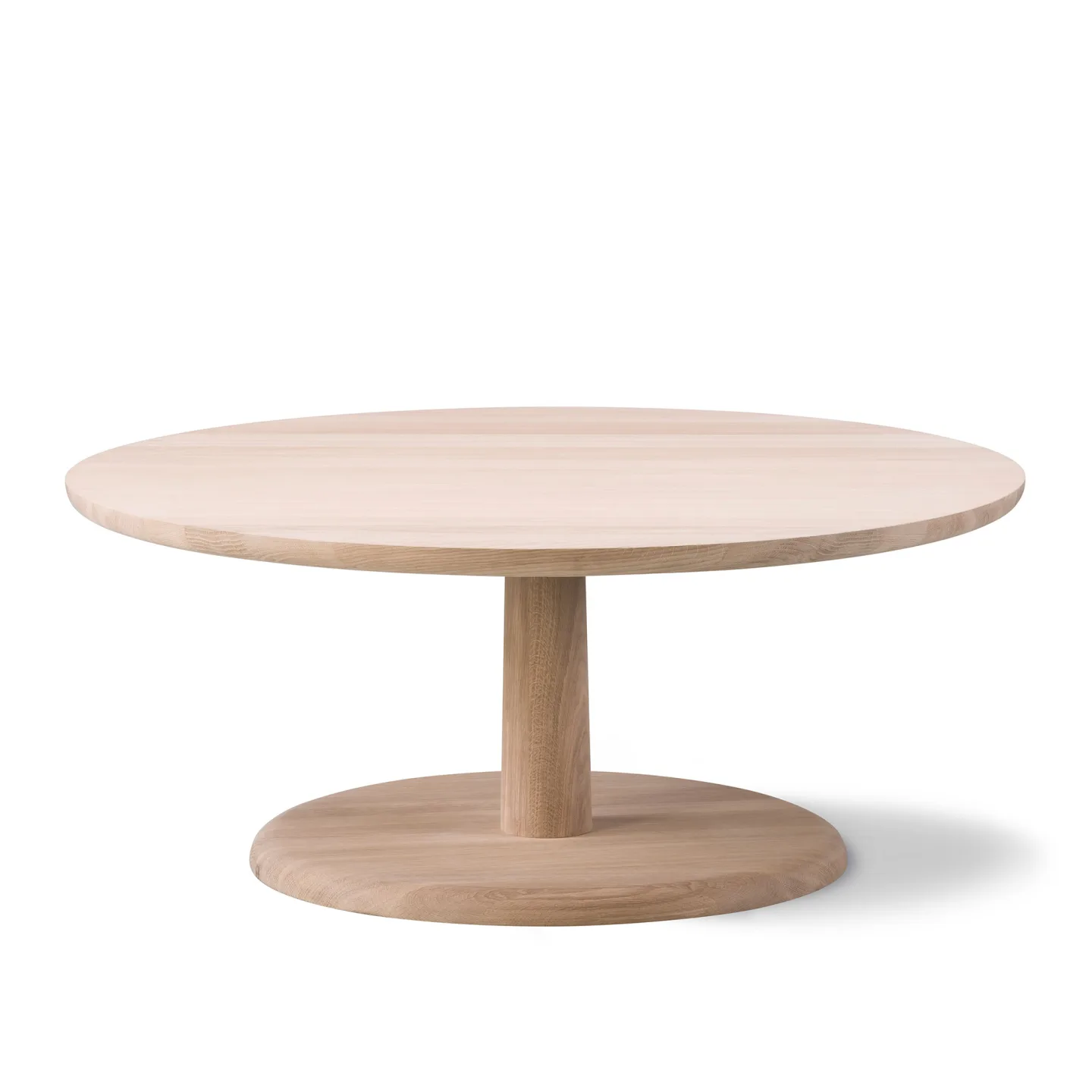 Fredericia Furniture - Pon Sofa Table Ø90 cm, Såpad ek - Sidobord - Jasper Morrison - Svart - Trä