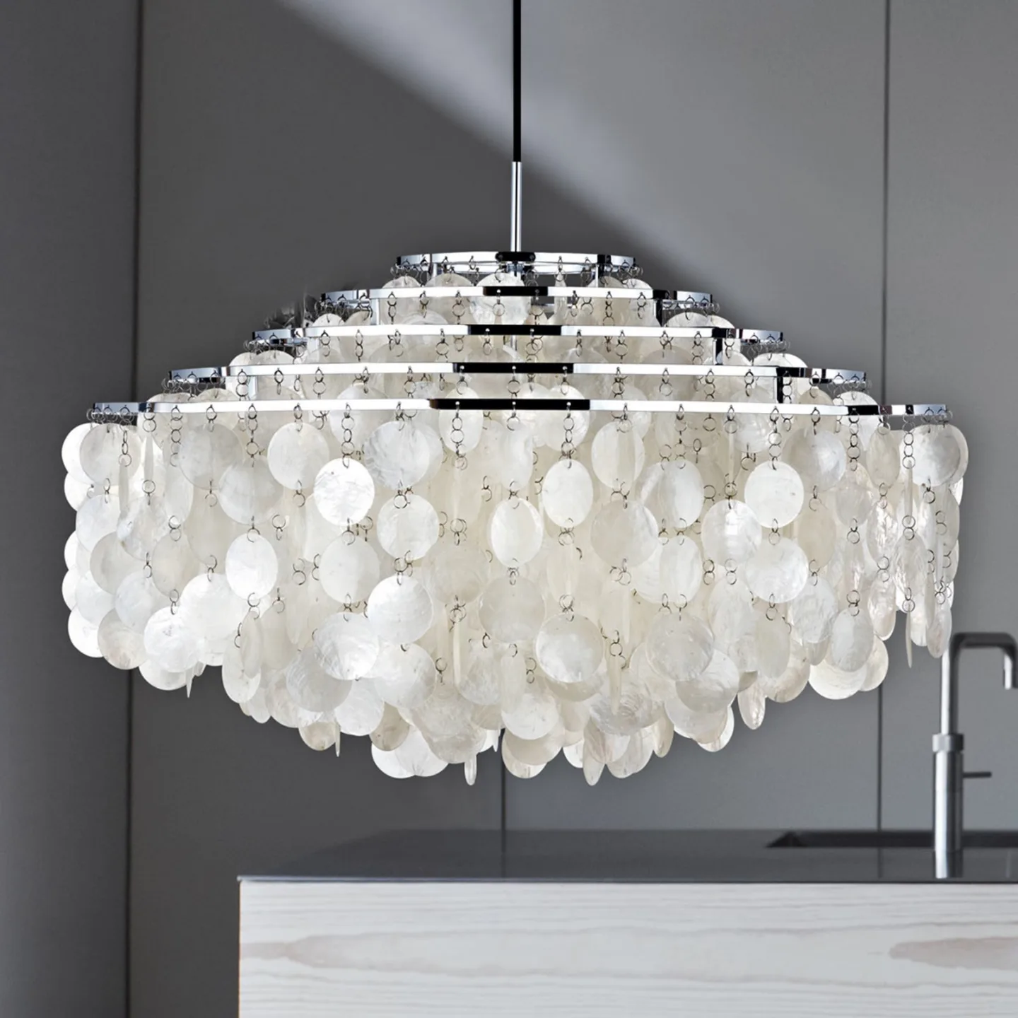Fun 11DM Pendelleuchte, chrom, Perlmutt - VERPAN - Wohnzimmer - Design - Stein - Einflammig
