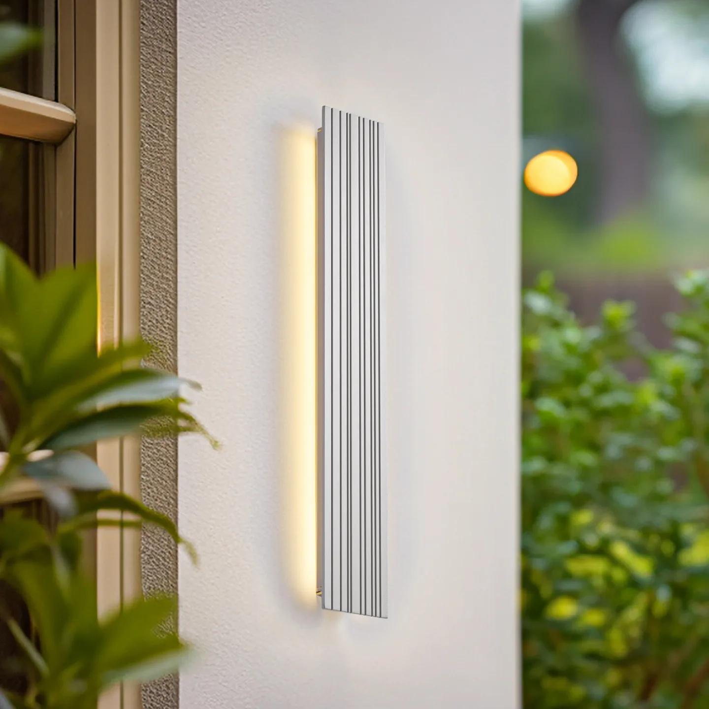 Melira LED-Außenwandleuchte, hellgrau, Länge 60 cm - Lucande - Terrasse - Modern - Aluminium - Einflammig