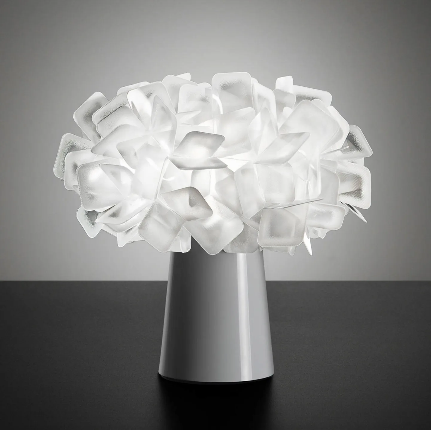 Clizia Bordslampa Vit - SLAMP - Vardagsrum - Design - Plast - Med en ljuskälla