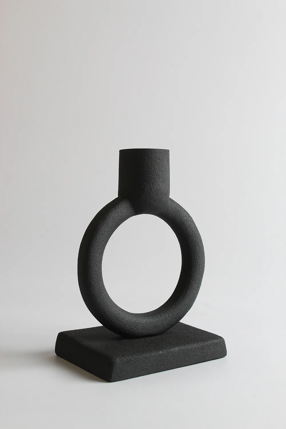 Lysestake - Hilda (svart) (Størrelse: 10 x 14 cm)