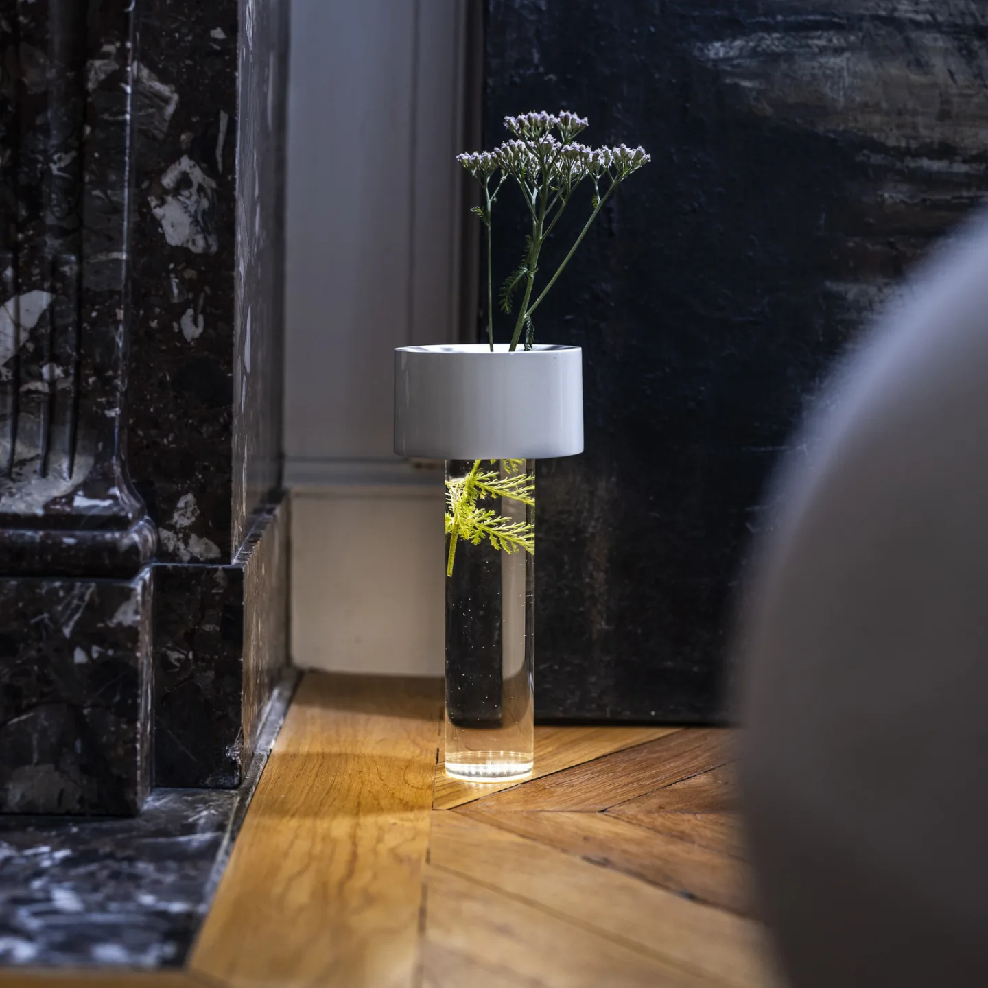 Fleur Portable Tischleuchte White - Foscarini - Wohnzimmer - Modern - Glas - Mit Schirm