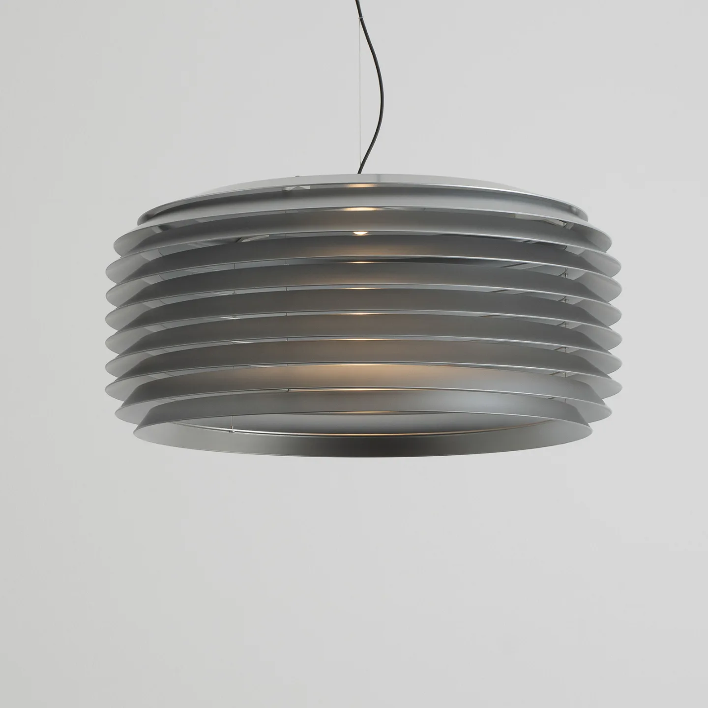 Slicing LED-Hängeleuchte, IP65, Ø 63 cm - Artemide - Design - Metall - Einflammig
