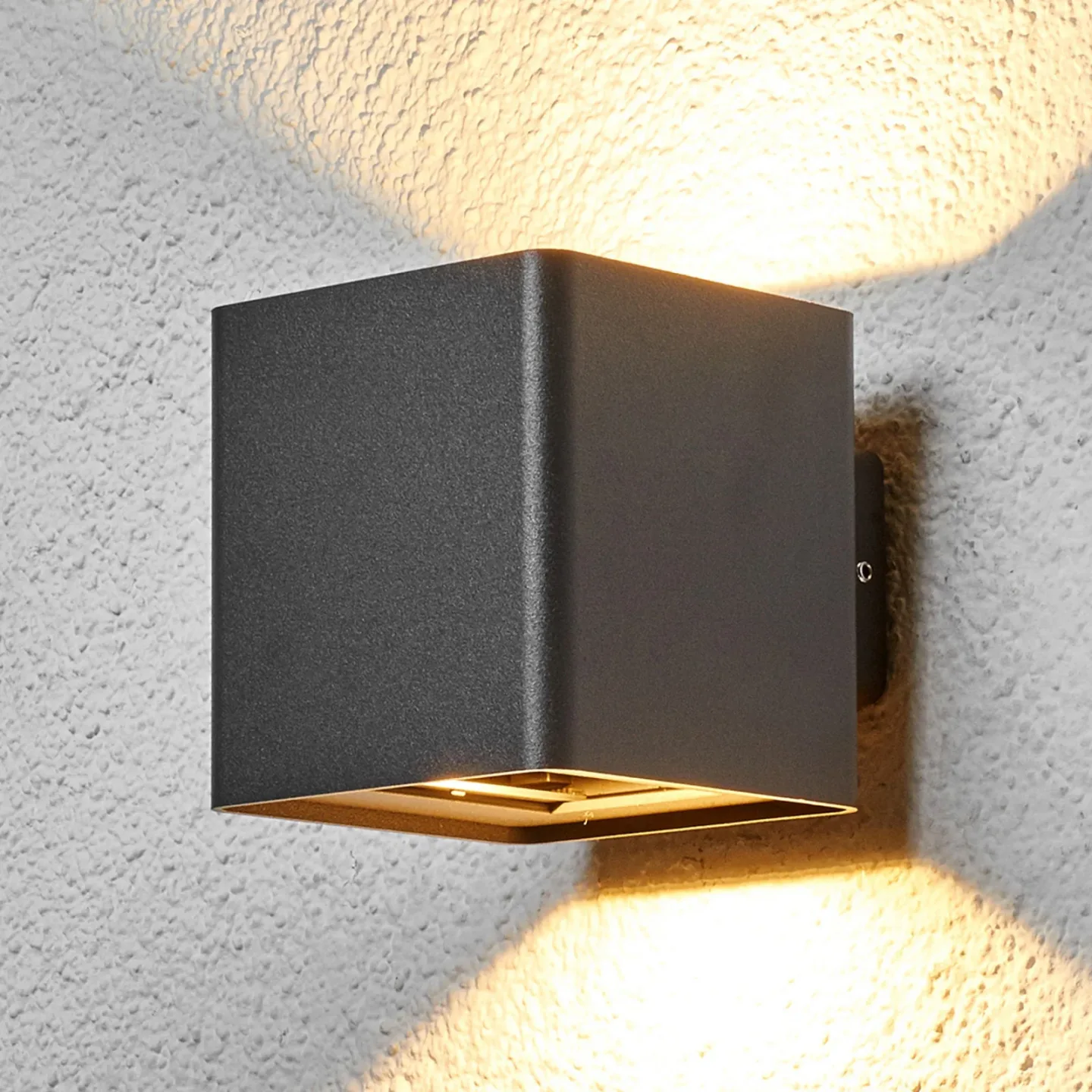 Aaron Außenwandleuchte IP54 Graphite - Lucande - Balkon - Modern - Metall - Eckig