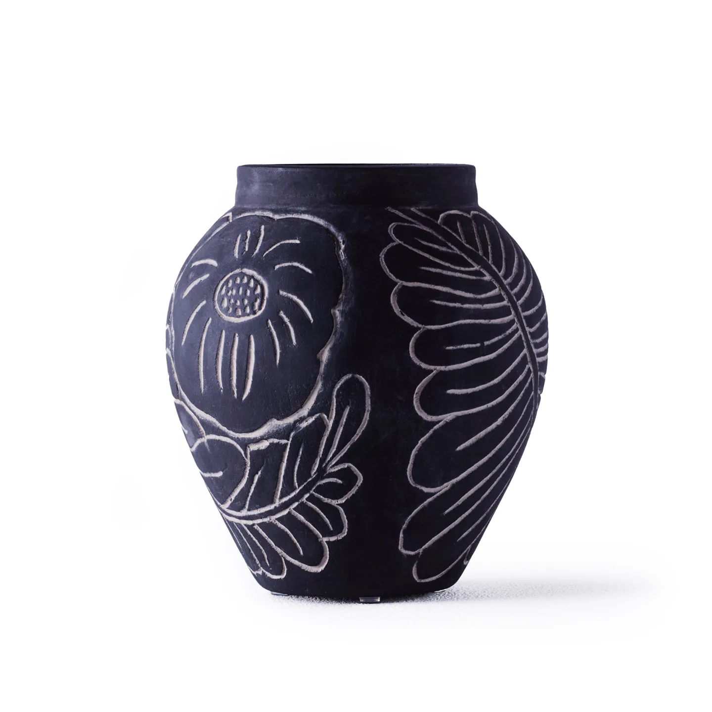 Dusty Deco - Frida vas liten svart - Vaser - Edin & Lina Kjellvertz - Svart - Keramik