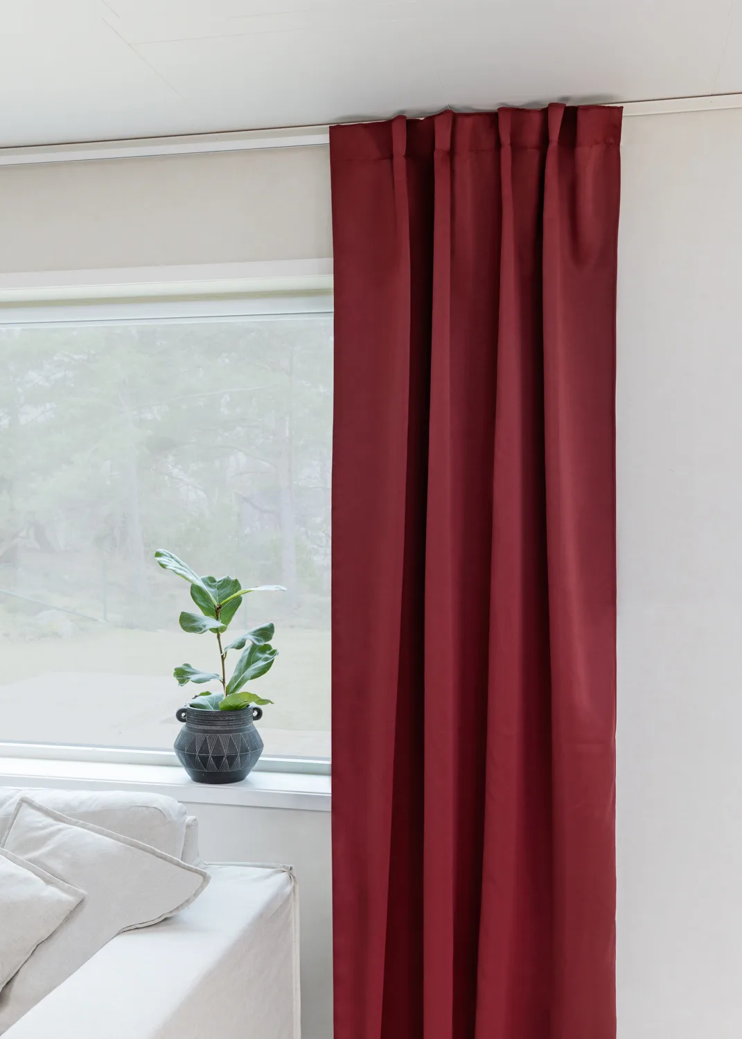 Gardiner - Mørkleggingsgardin Alina (rød) (Størrelse: 130 x 300 cm)